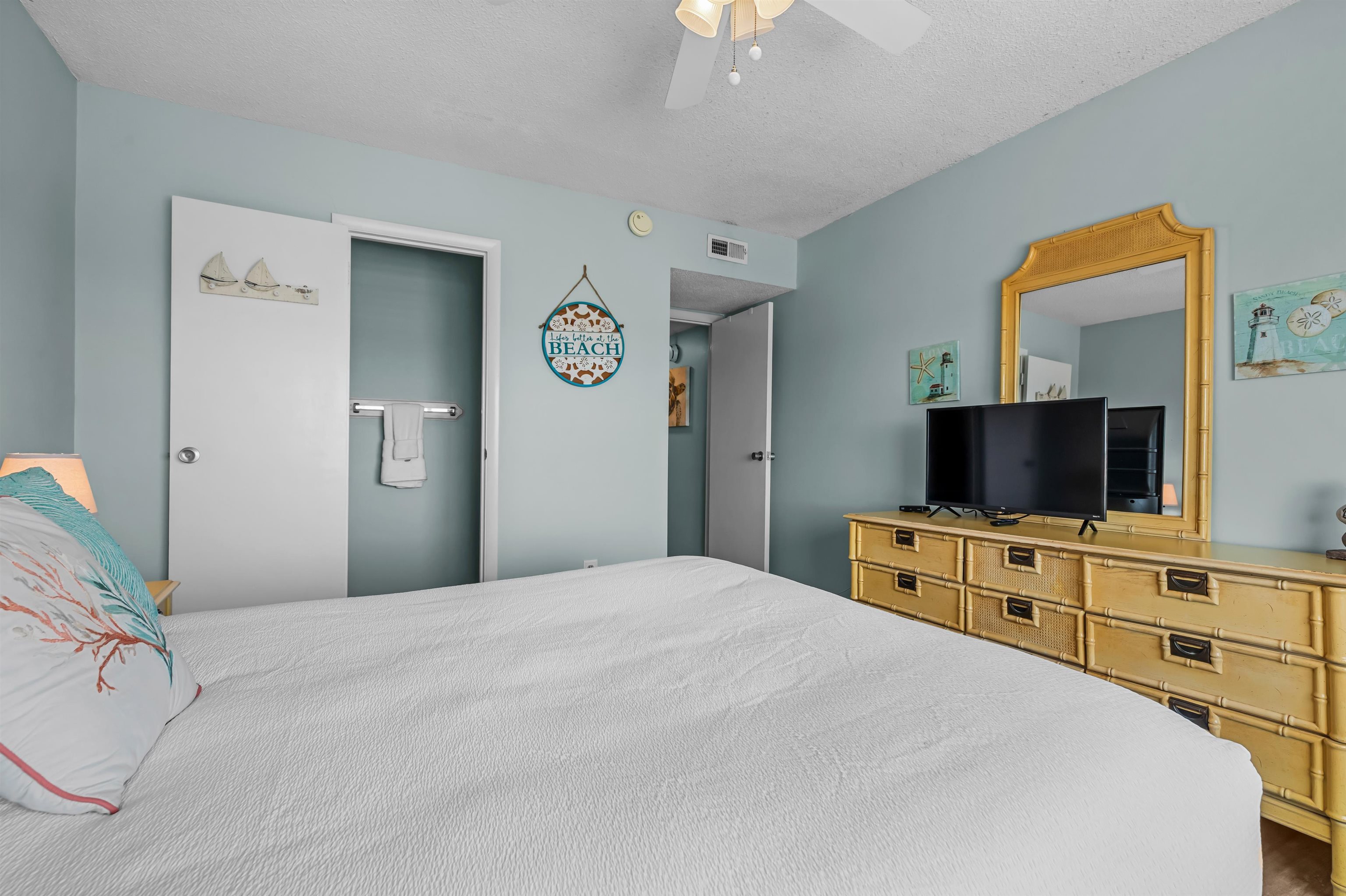 4801 North Ocean Blvd. Property Photo 17