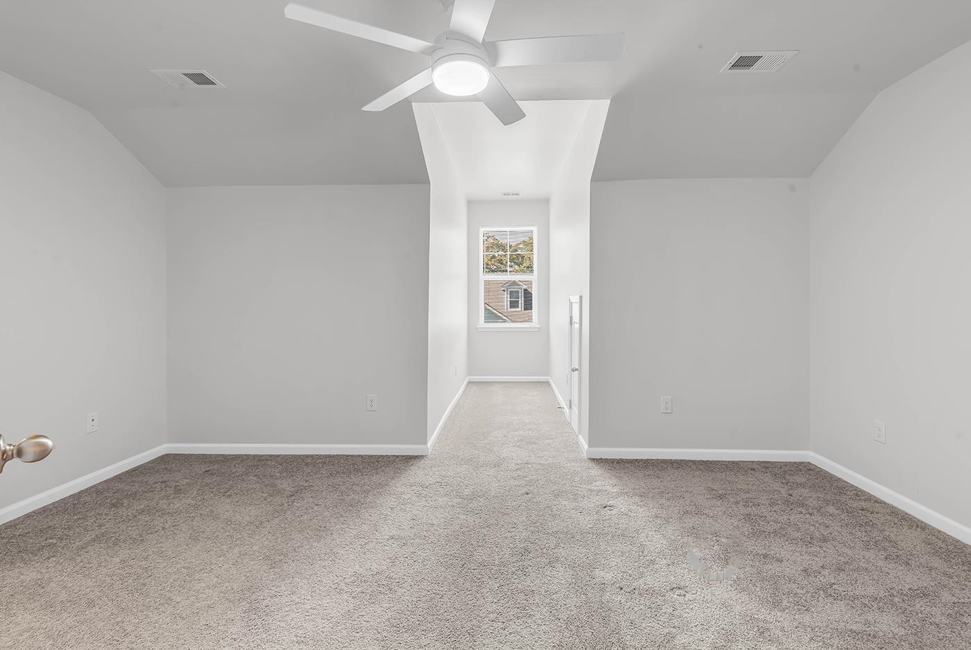 87 Vineyard Place Property Photo 18