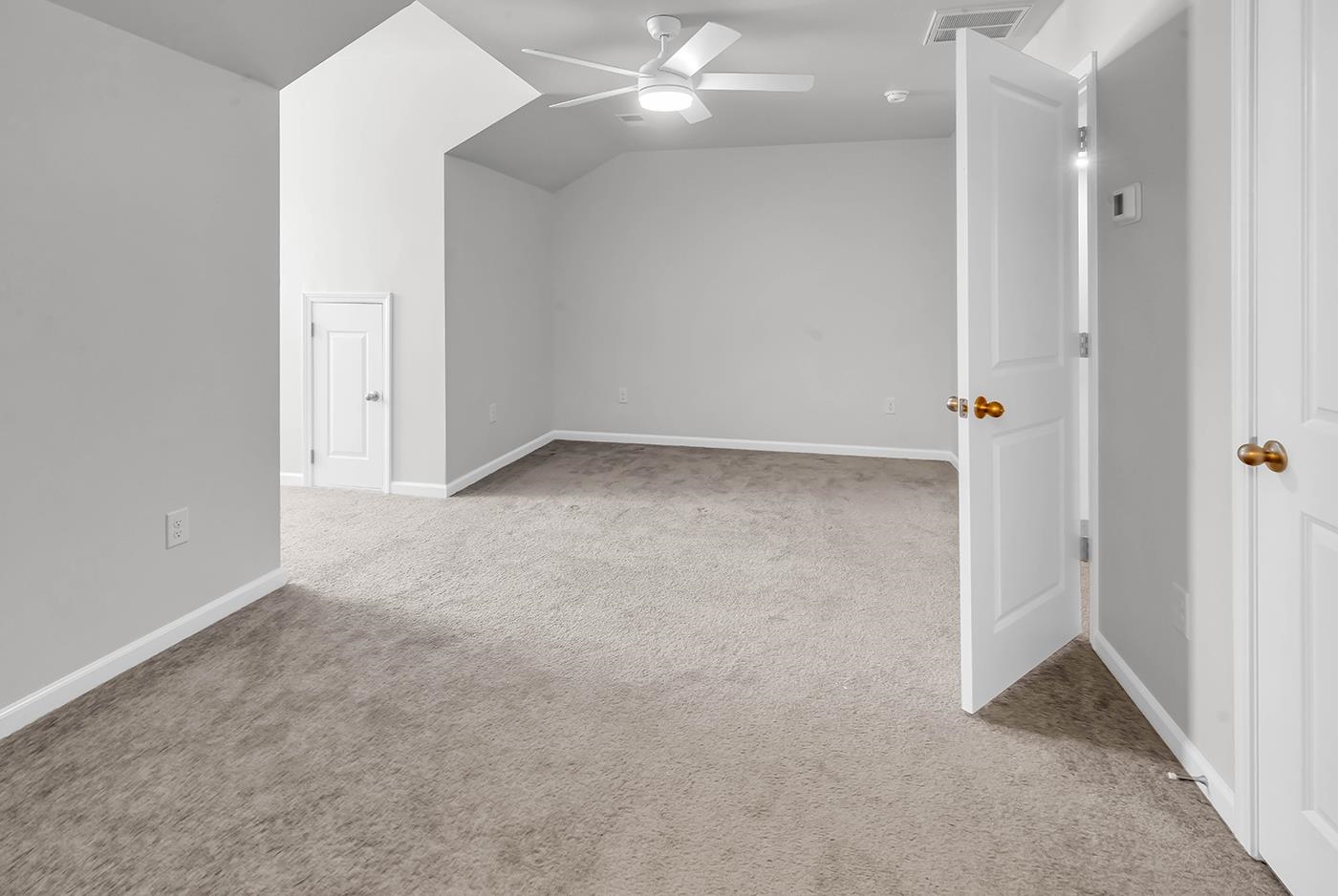 87 Vineyard Place Property Photo 20