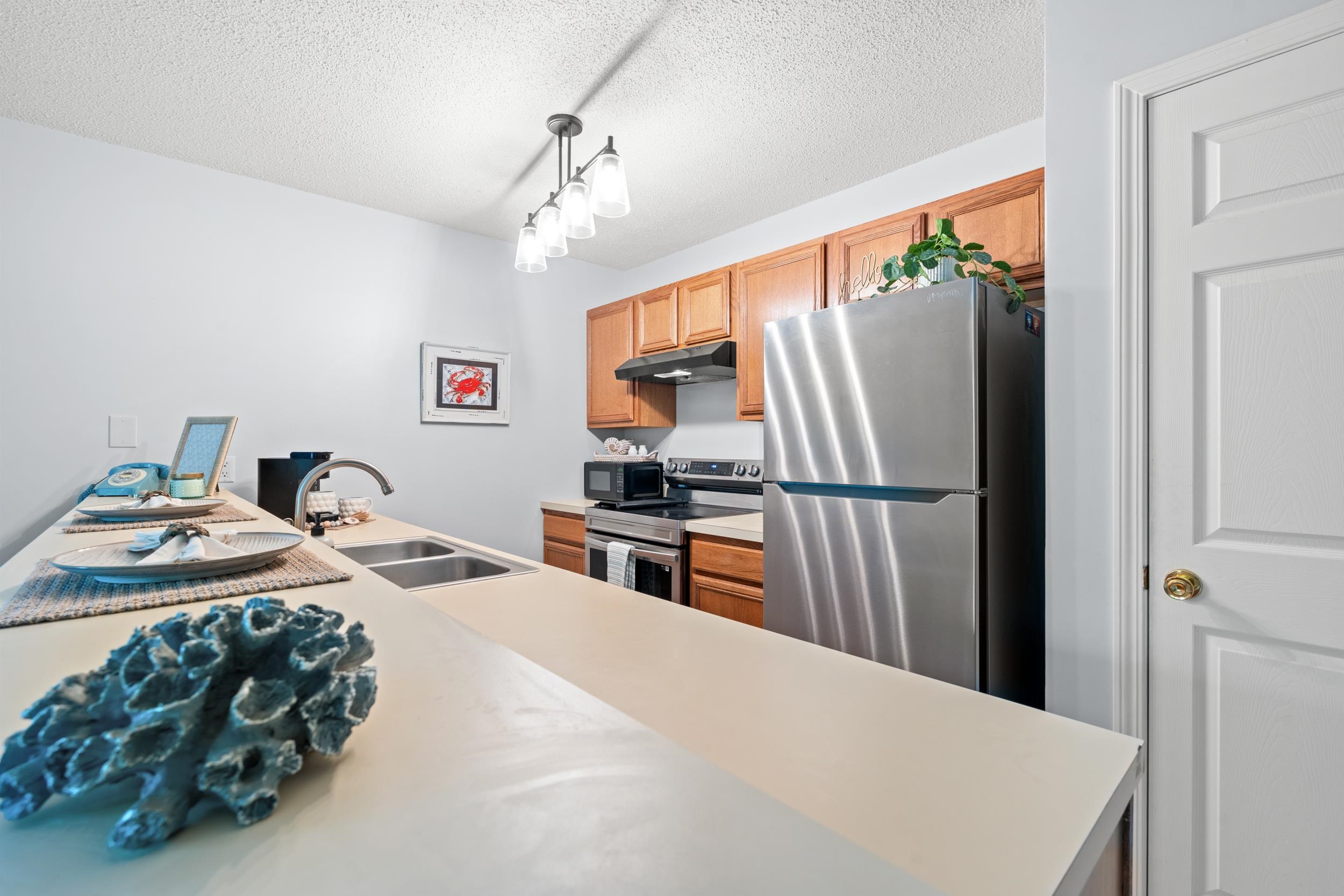 1460 Blue Tree Ct. Property Photo 4