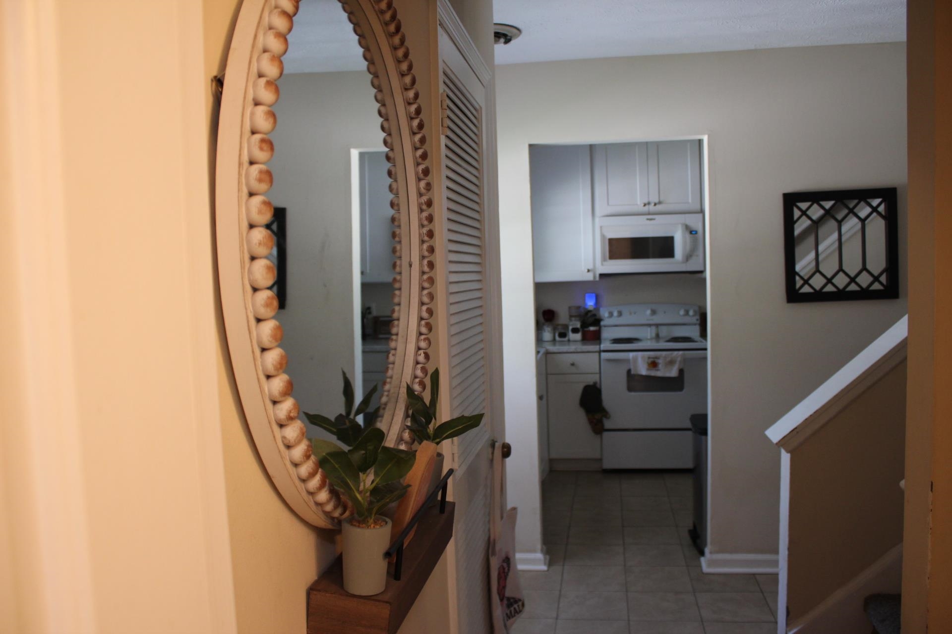1025 Carolina Rd. Property Photo 2