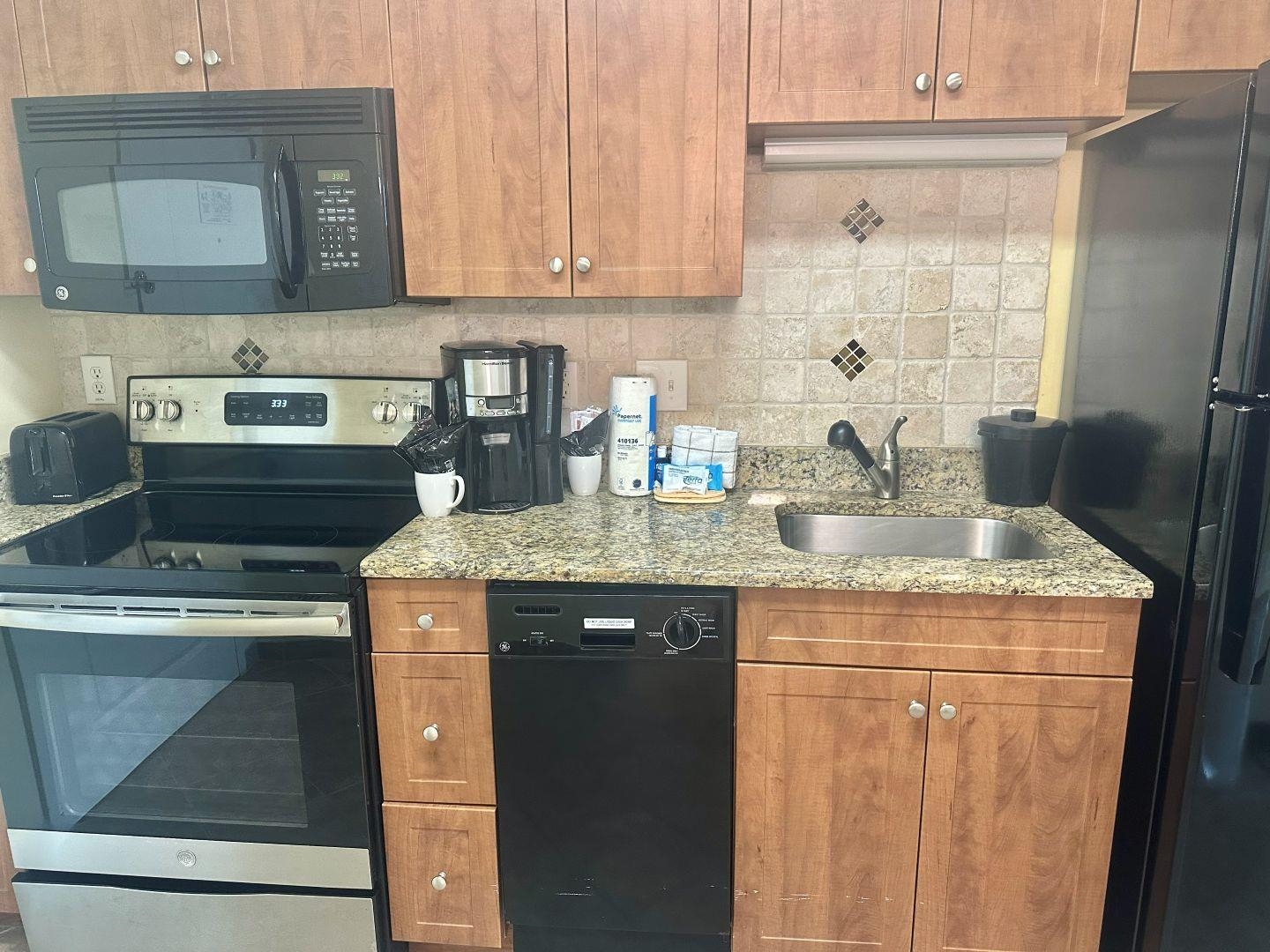 2100 N Ocean Blvd. Property Photo 8