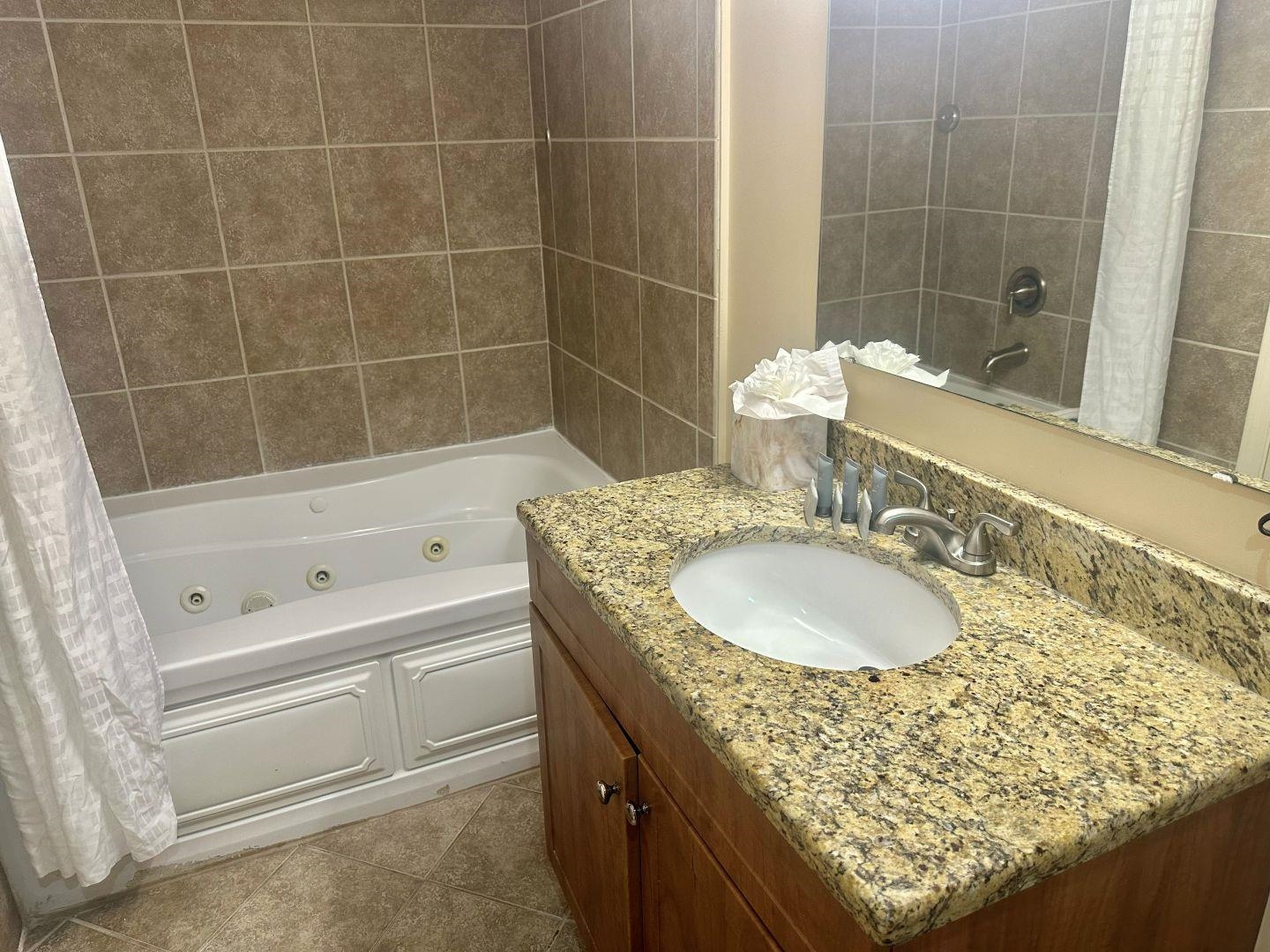 2100 N Ocean Blvd. Property Photo 12
