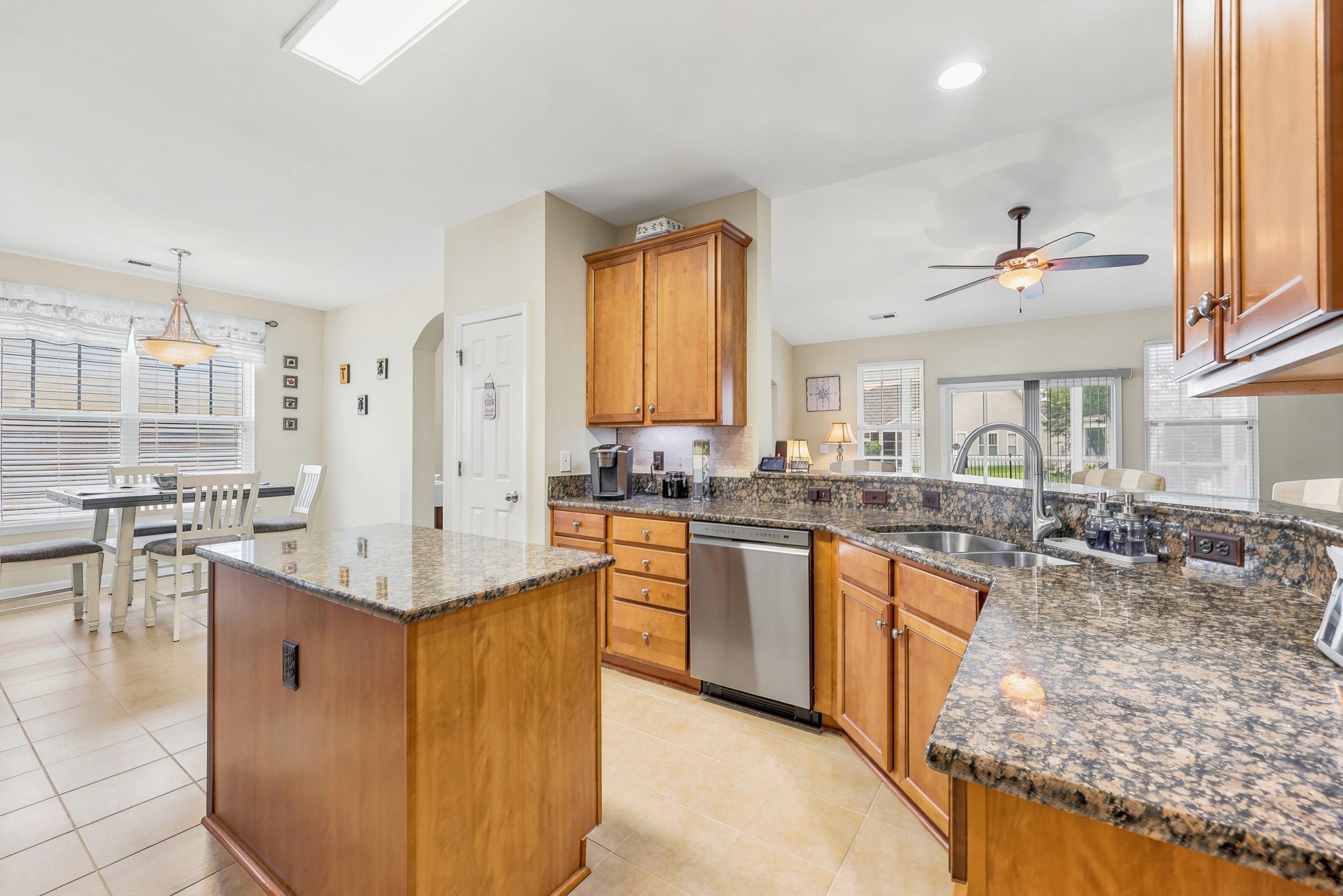 604 Sabel Springs Way Property Photo 3