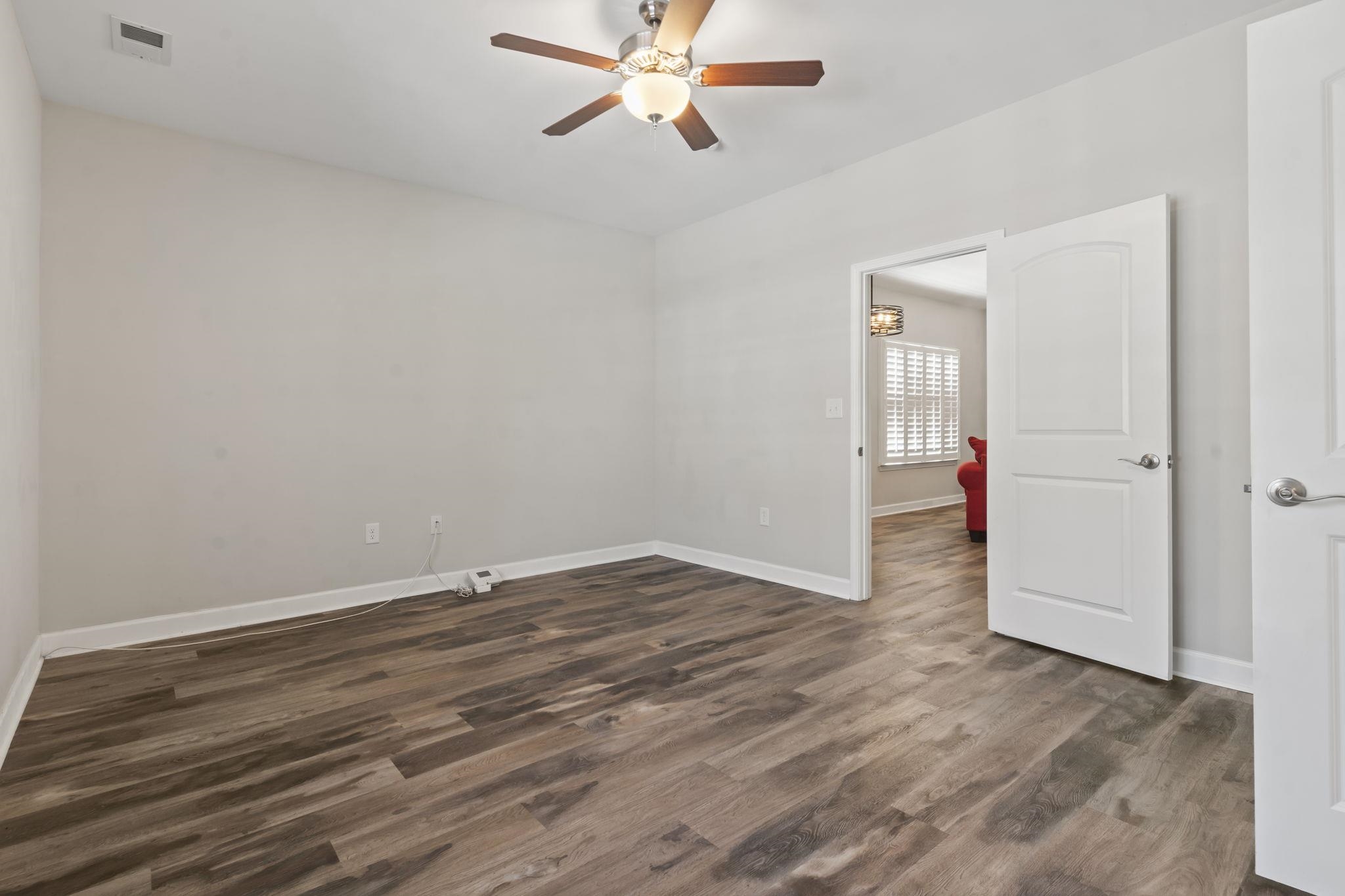 514 Vallecrosia Ct. Property Photo 11