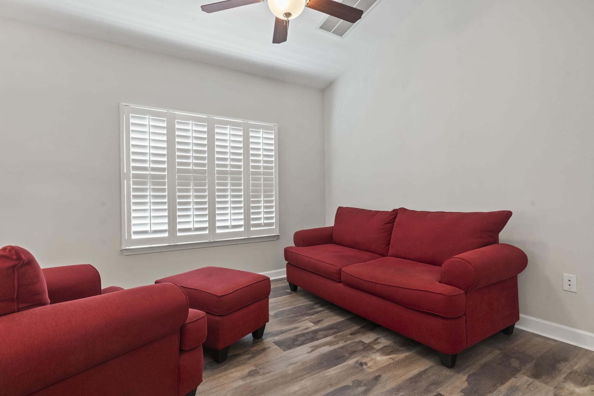 514 Vallecrosia Ct. Property Photo 30
