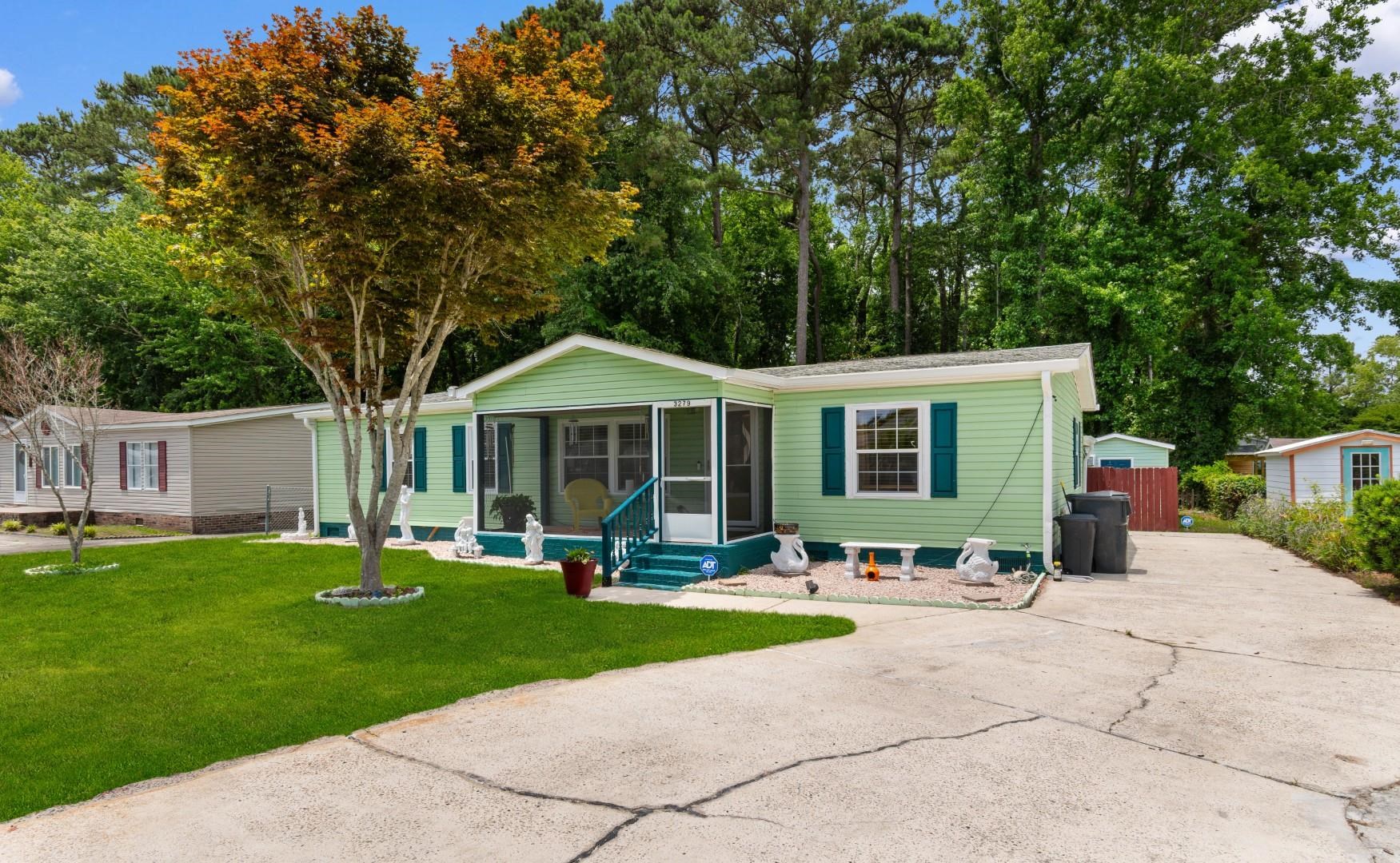 3279 Lyndon Dr. Property Photo 1