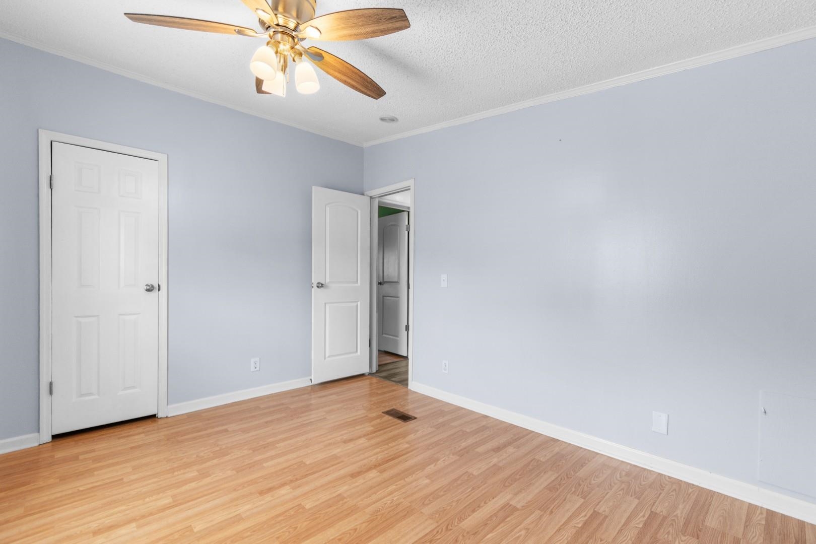 3279 Lyndon Dr. Property Photo 22