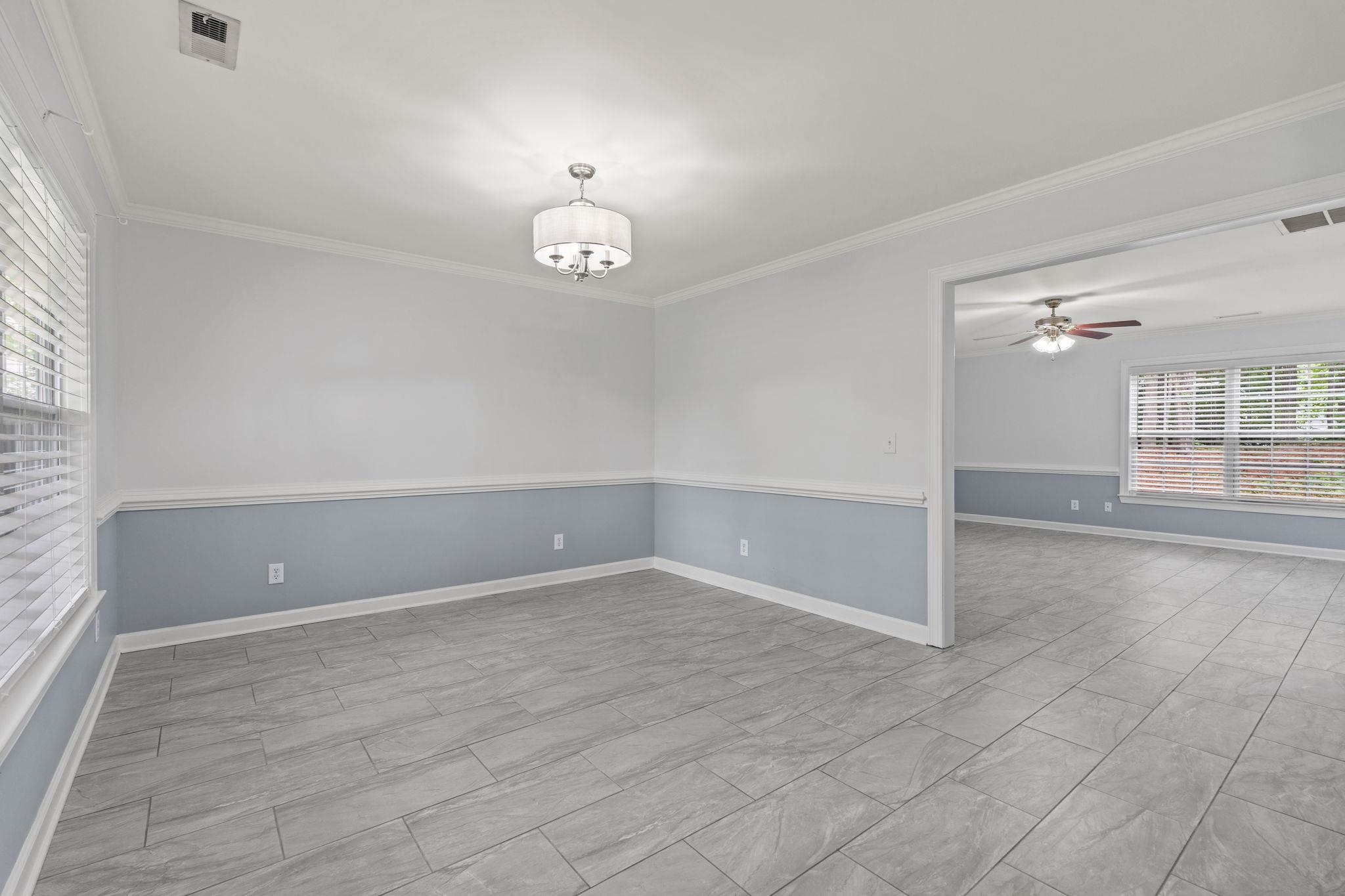 136 Molinia Dr. Property Photo 3