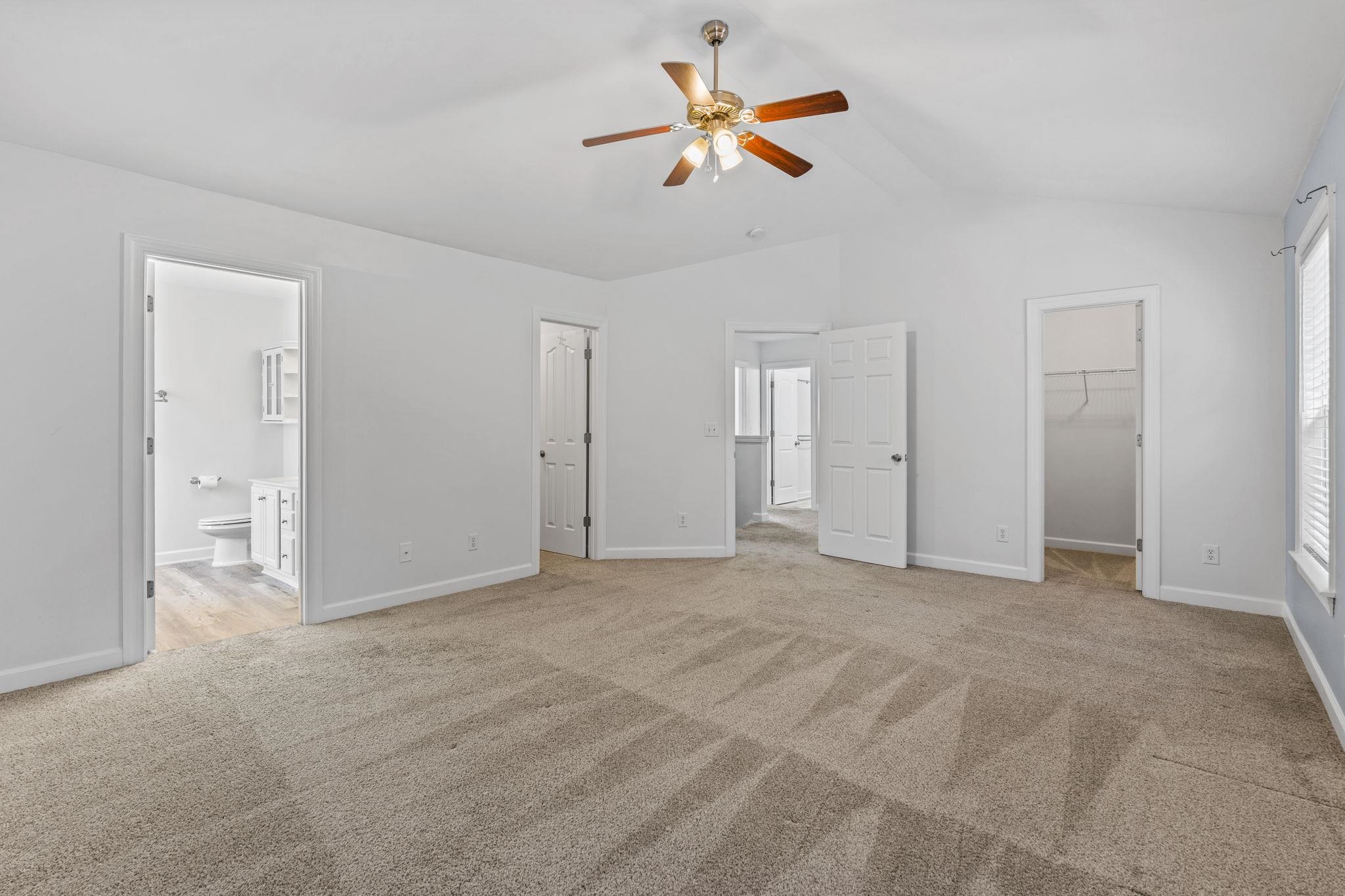 136 Molinia Dr. Property Photo 22