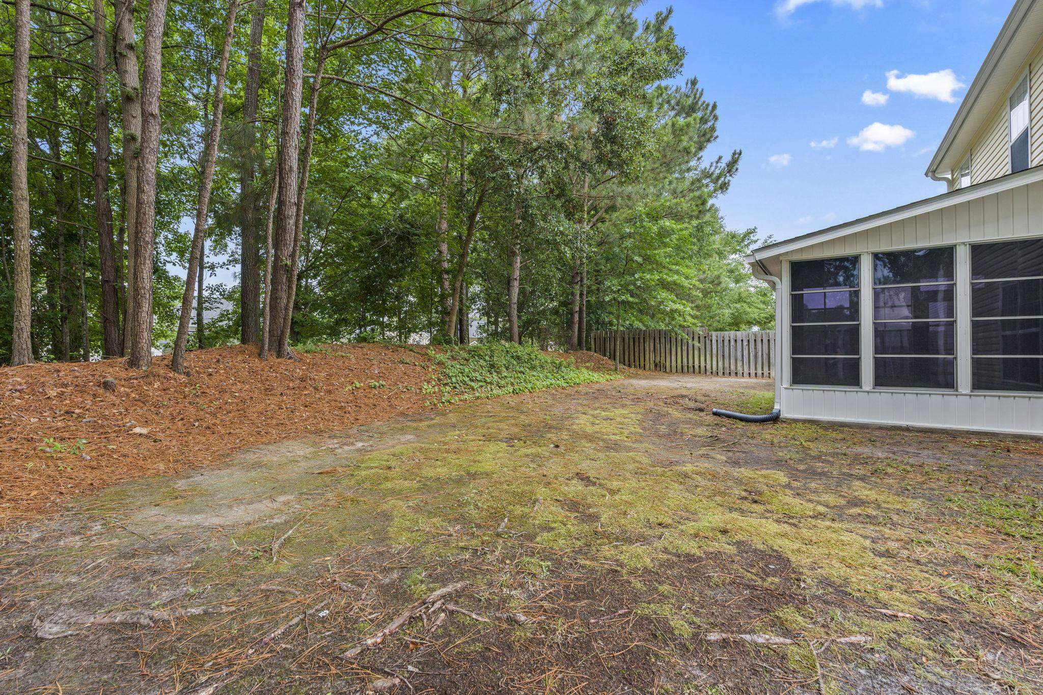 136 Molinia Dr. Property Photo 38