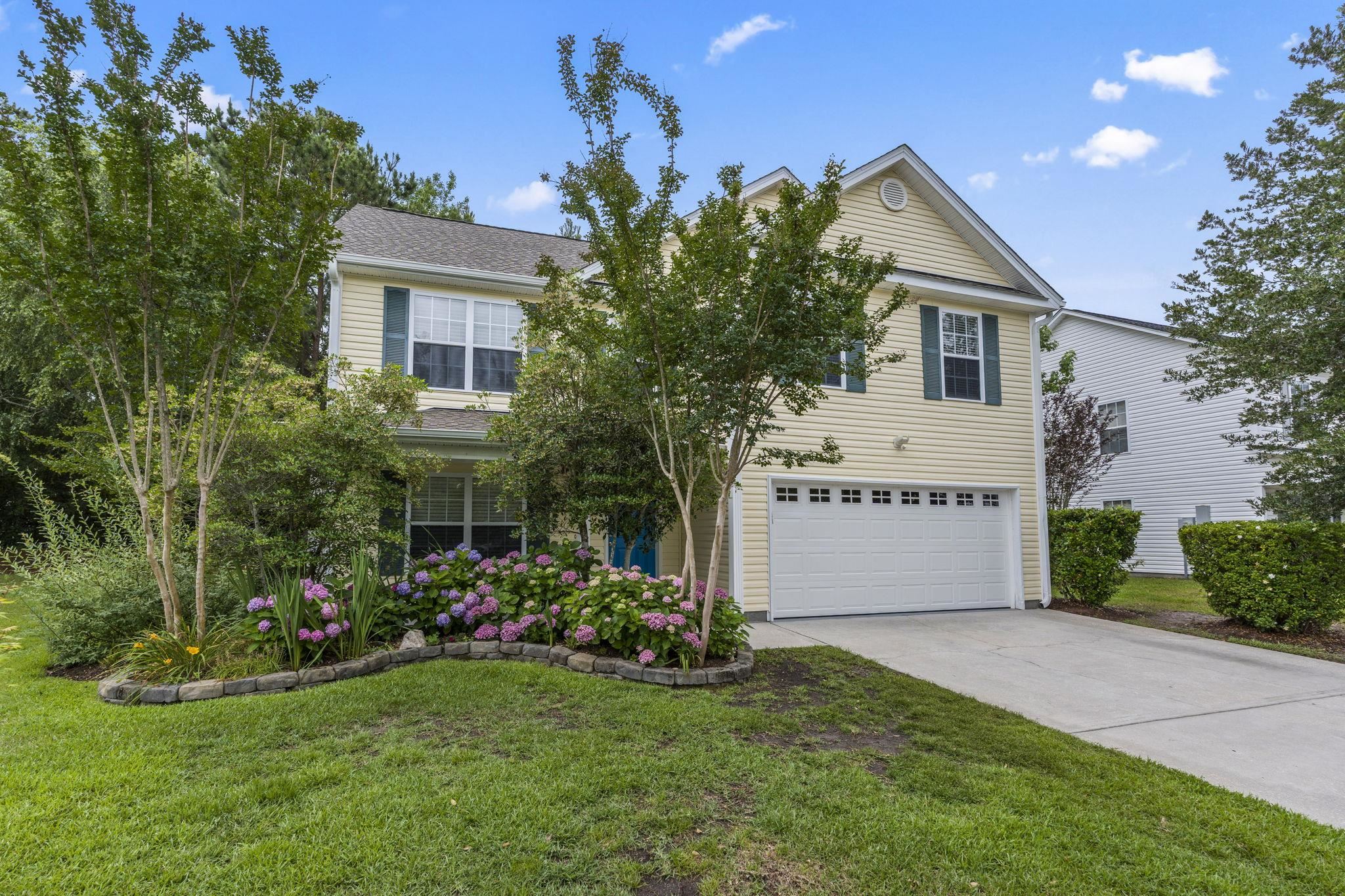136 Molinia Dr. Property Photo 41