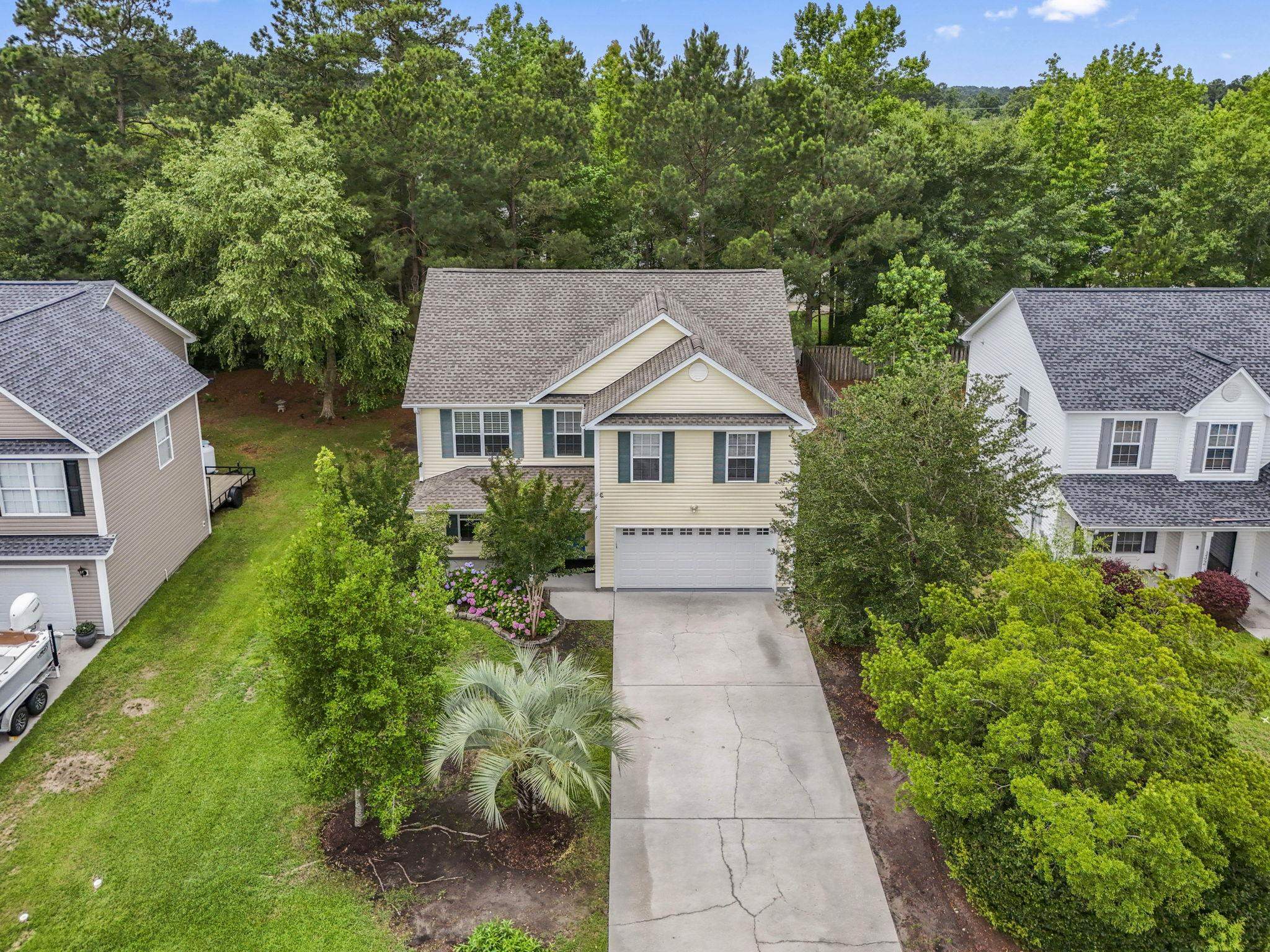 136 Molinia Dr. Property Photo 43