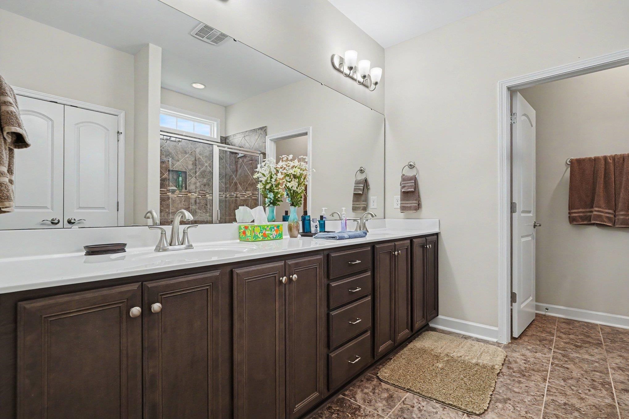 1218 White Fox Ct. Property Photo 20