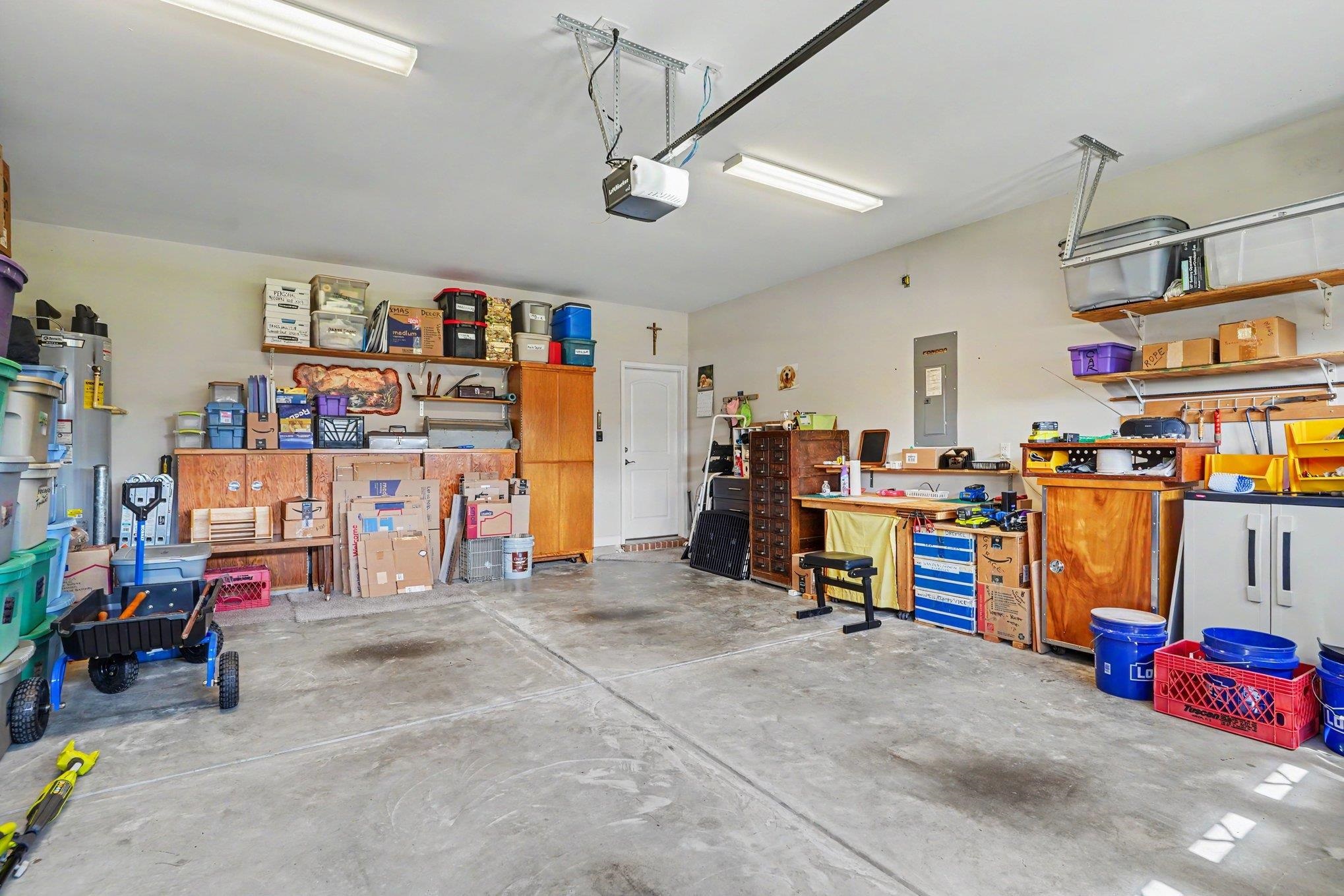 1218 White Fox Ct. Property Photo 23