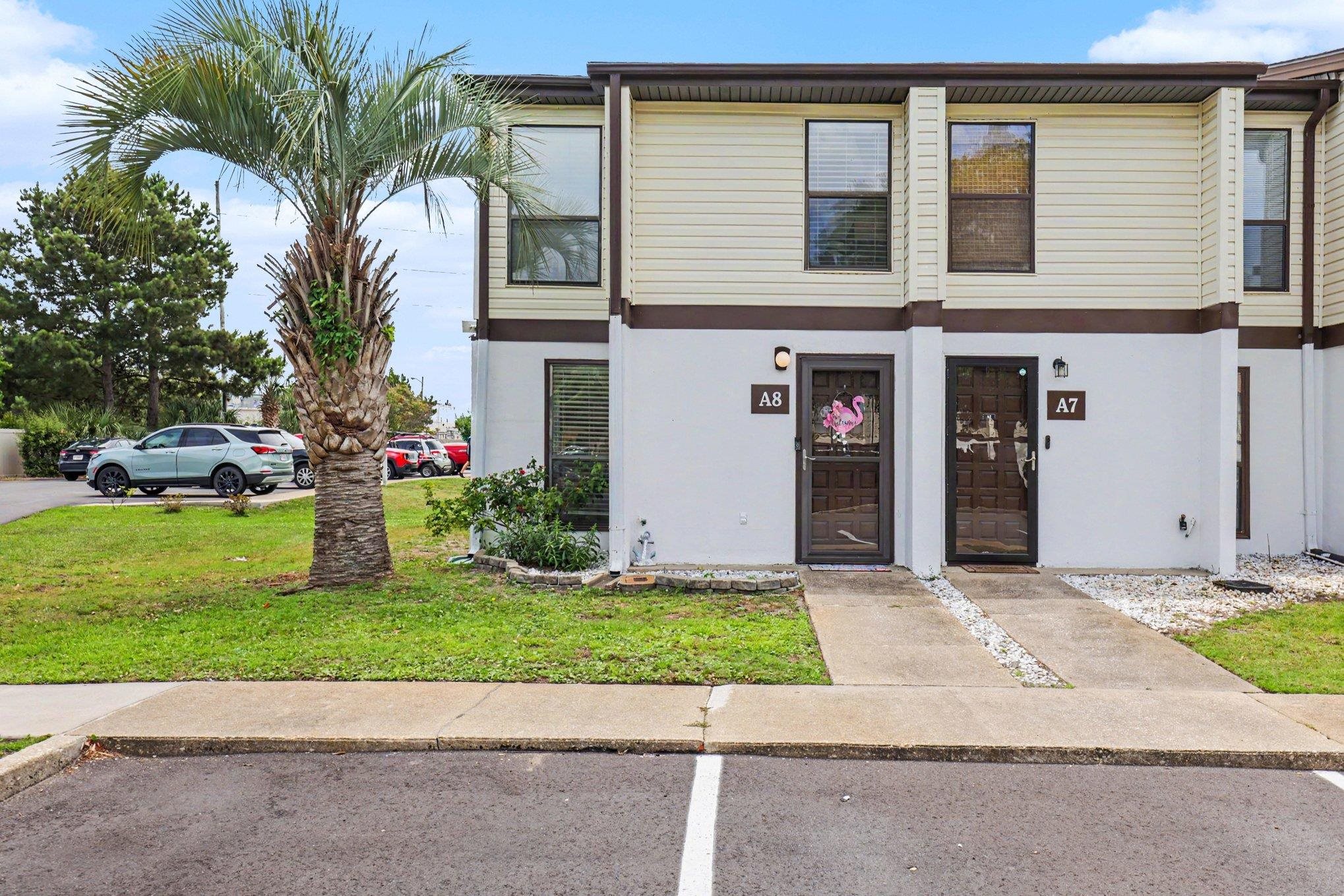1012 Possum Trot Rd. Property Photo 1