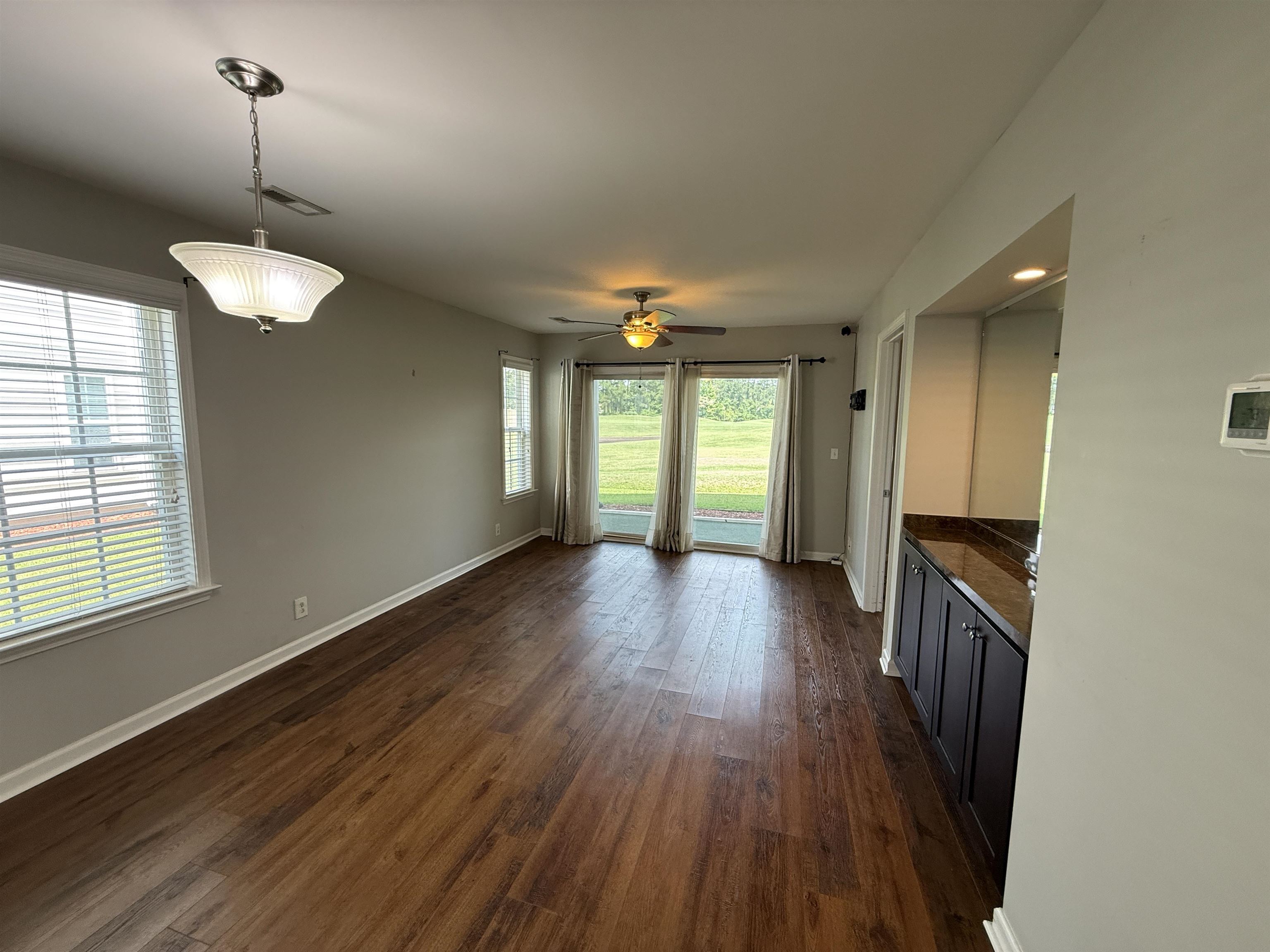 653 Tupelo Ln. Property Photo 4