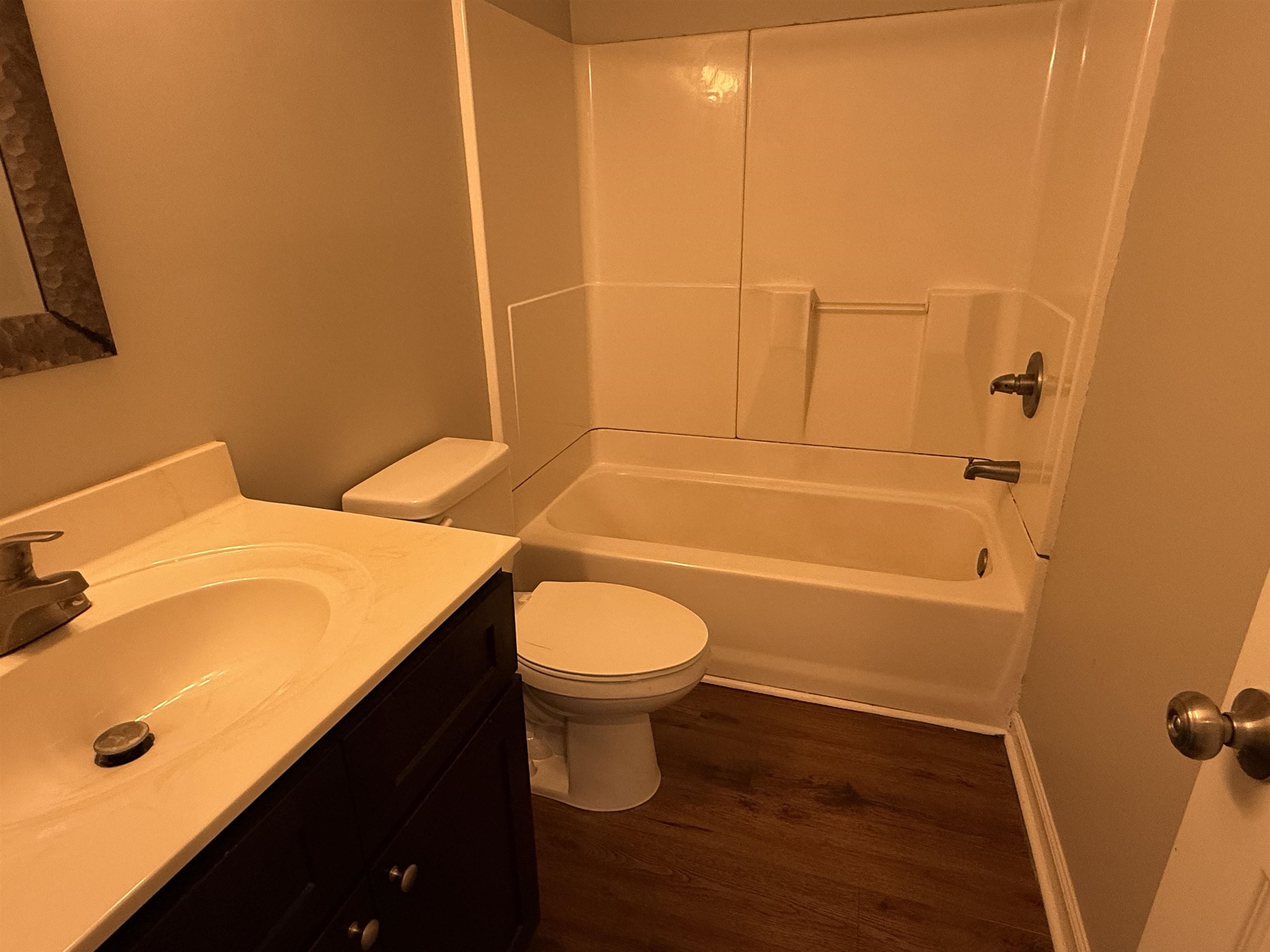 653 Tupelo Ln. Property Photo 15