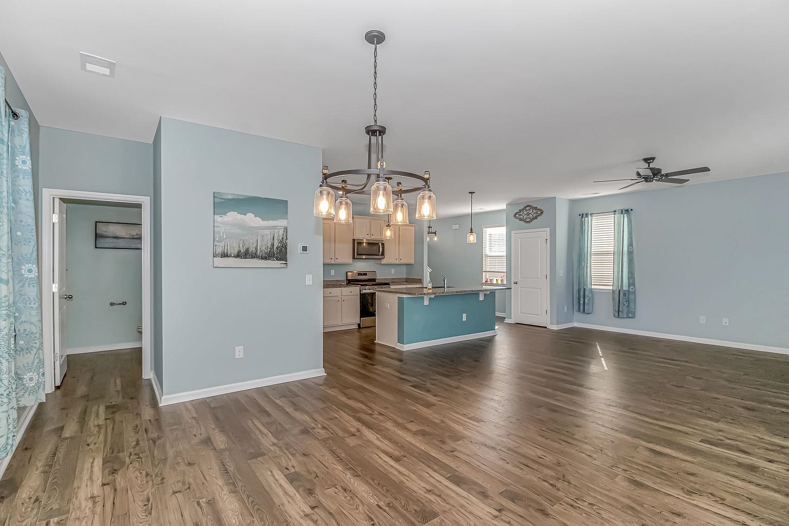 228 Pin Oak Dr. Property Photo 15