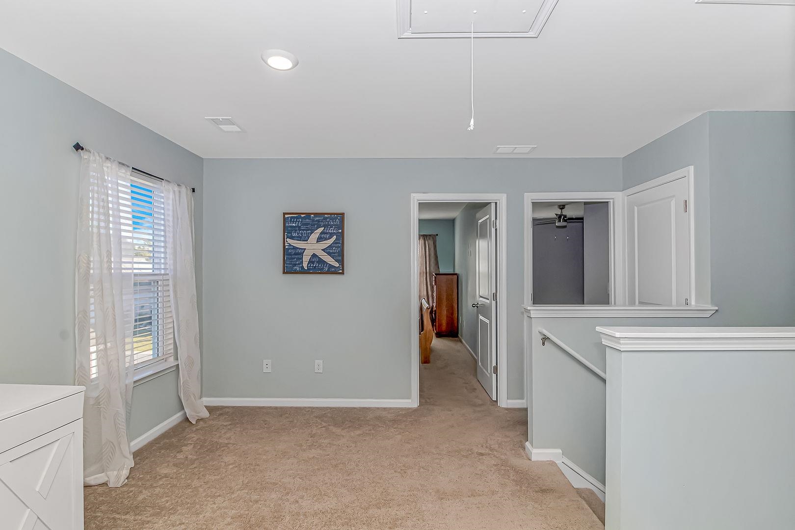 228 Pin Oak Dr. Property Photo 24
