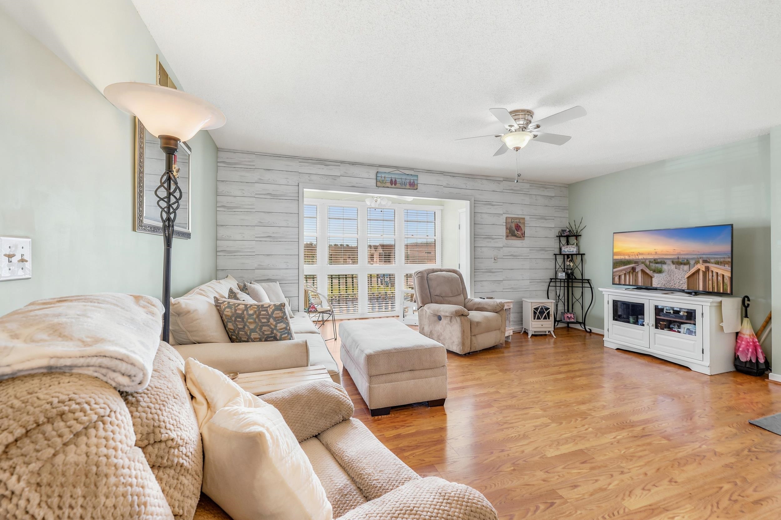 2257 Huntingdon Dr. Property Photo 5
