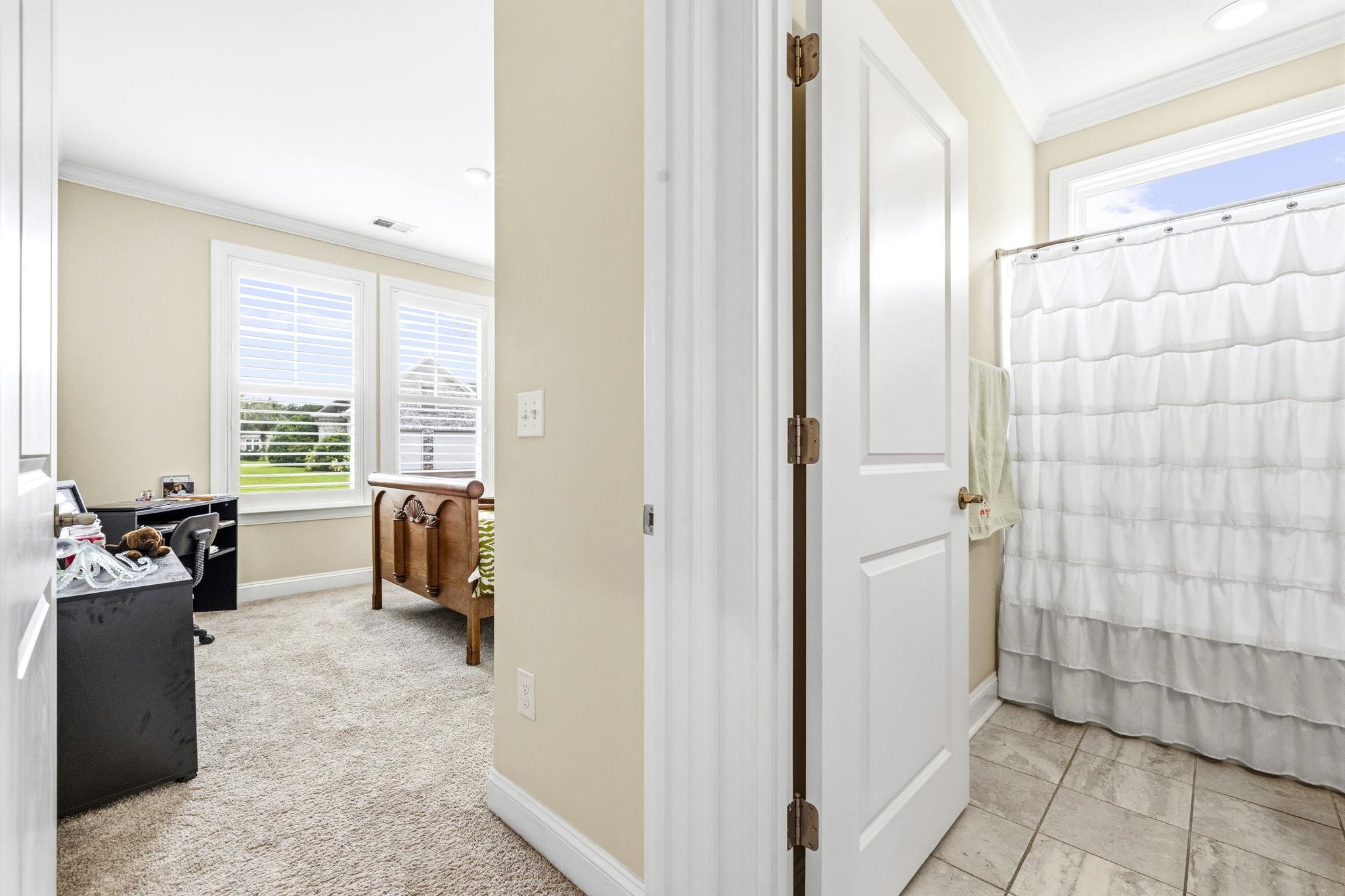 507 Thorton Ct. Property Photo 21