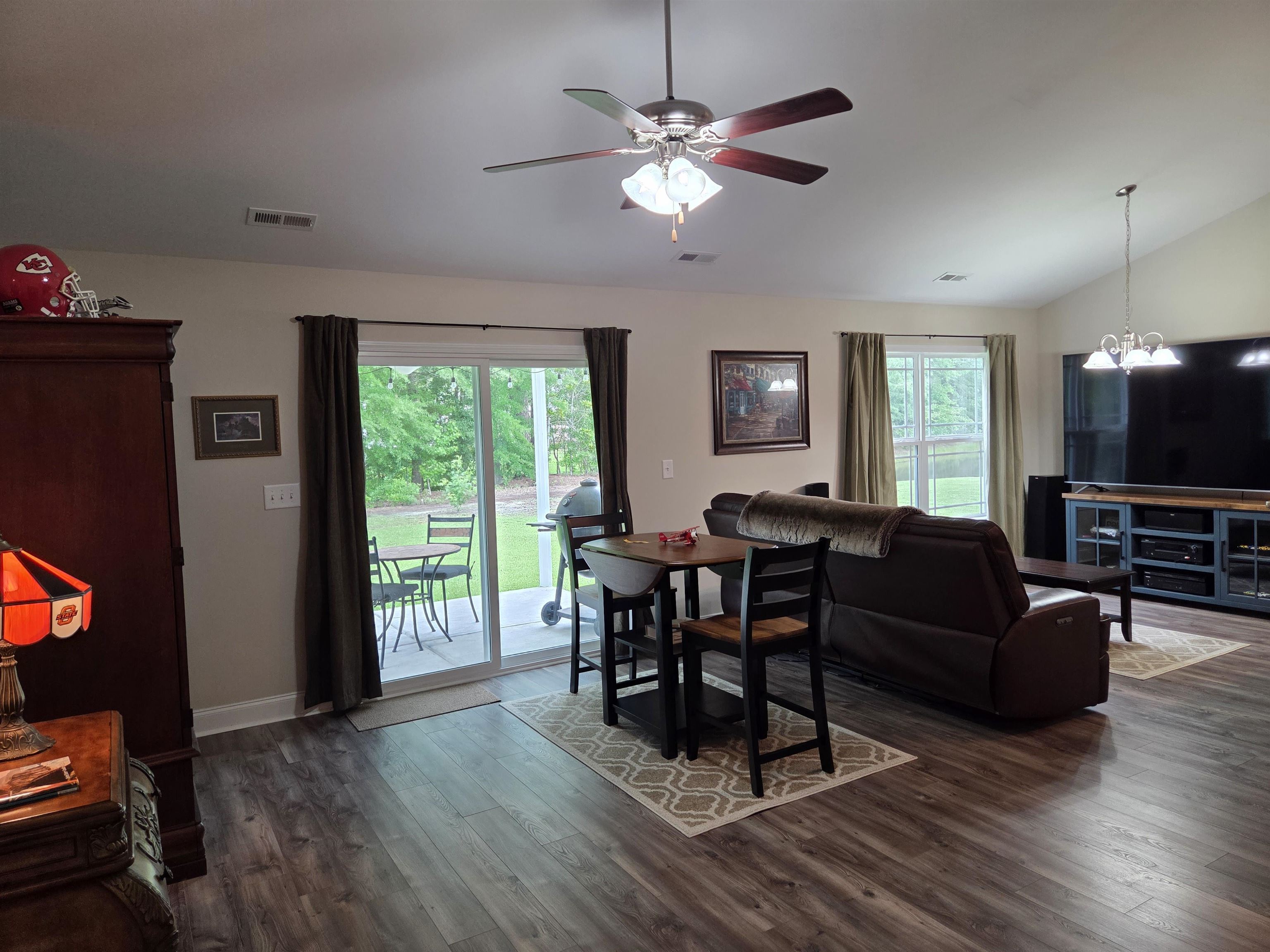 145 Ecum Secum Pl. Property Photo 12