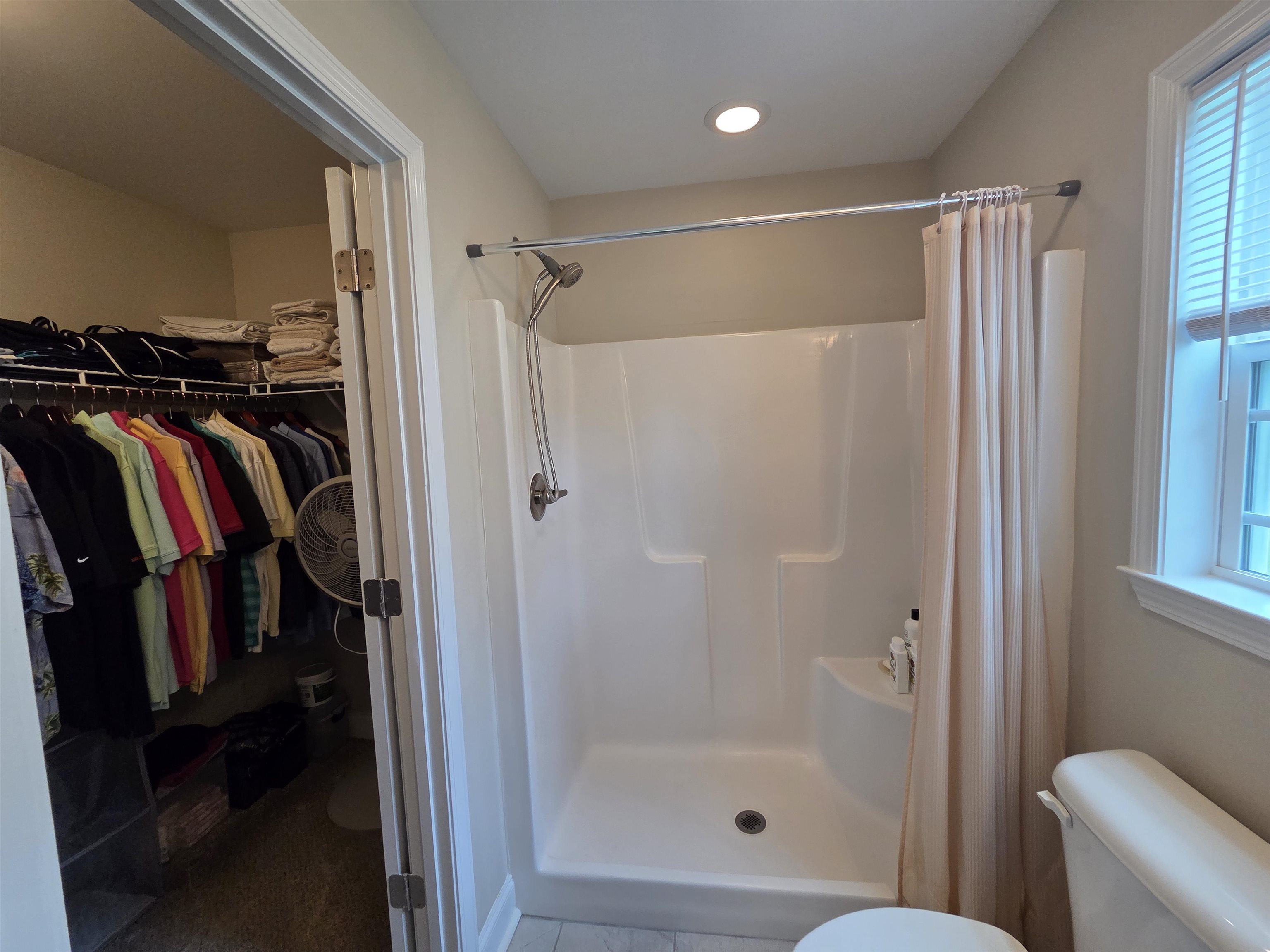 145 Ecum Secum Pl. Property Photo 17