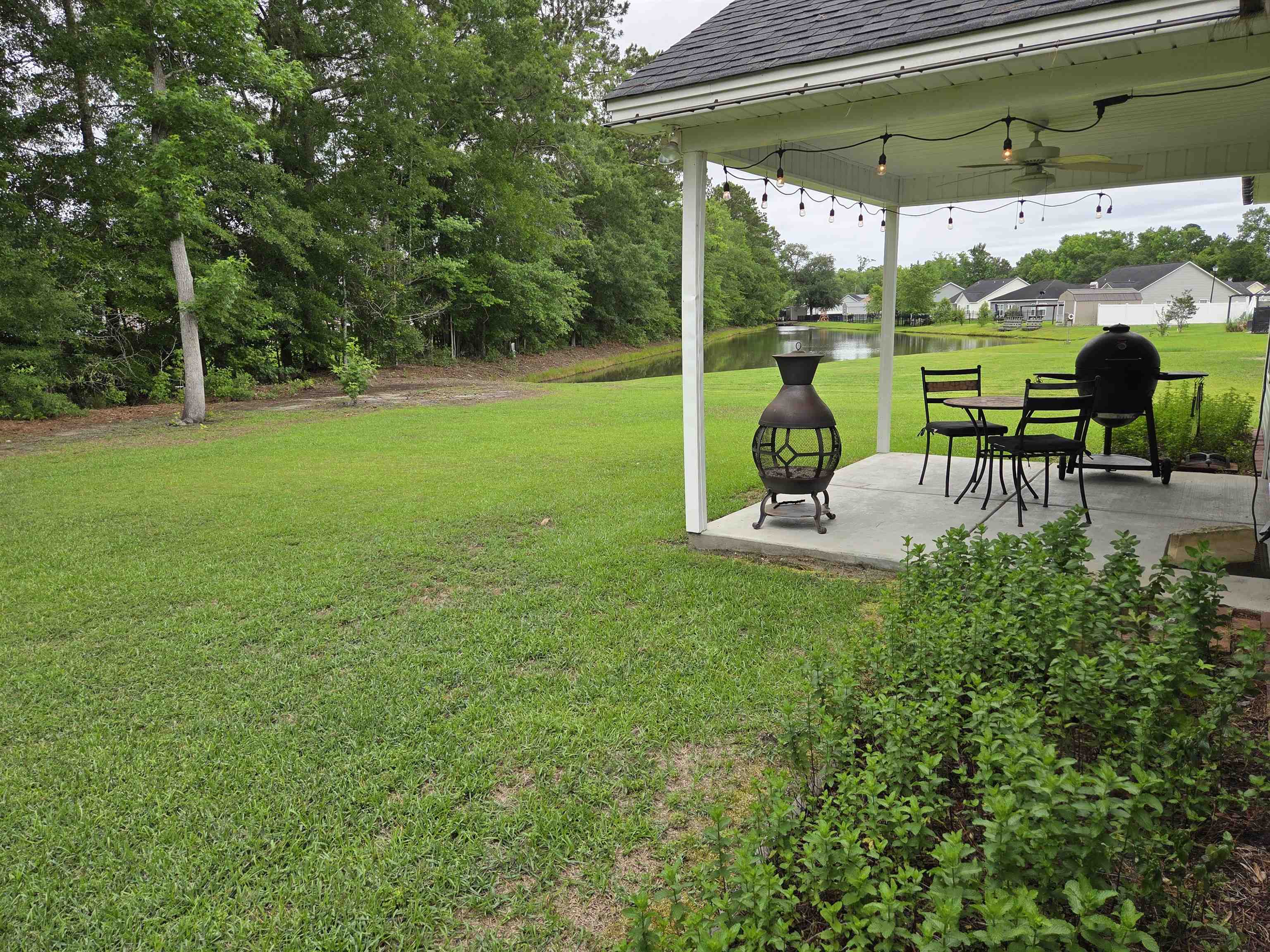 145 Ecum Secum Pl. Property Photo 28
