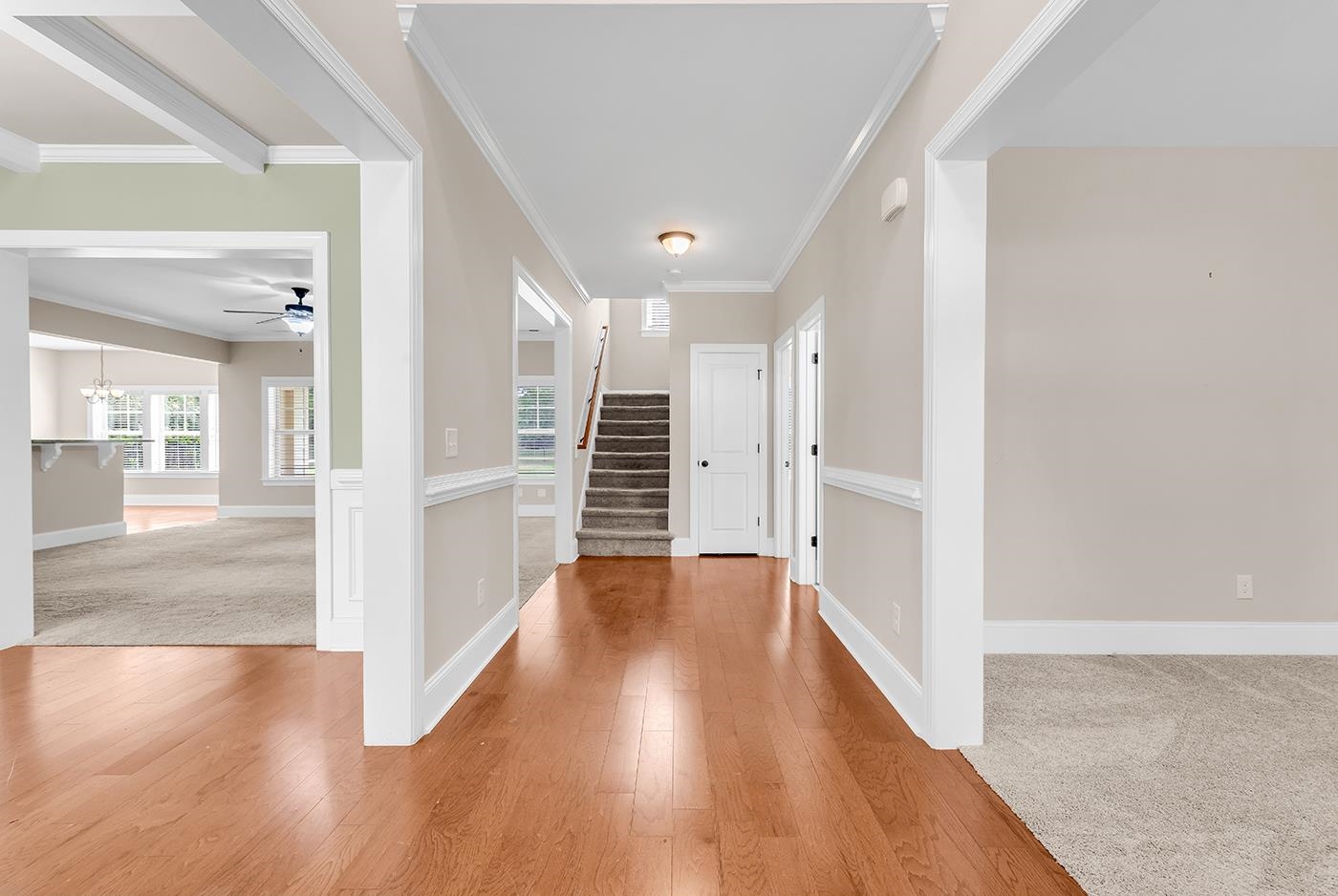400 San Benito Ct. Property Photo 2