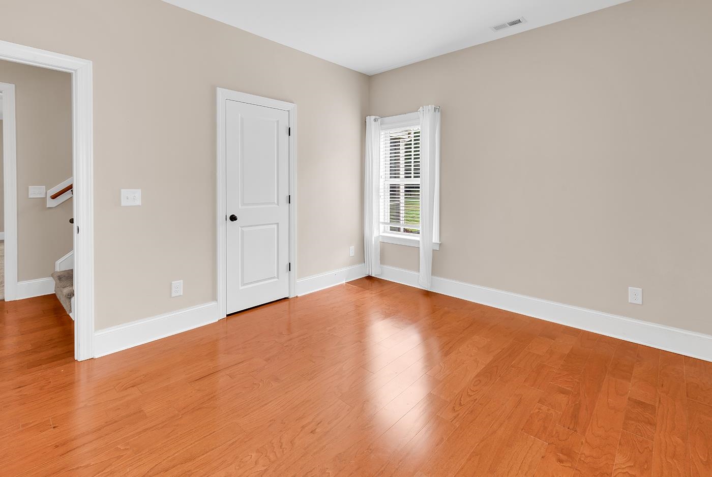 400 San Benito Ct. Property Photo 14