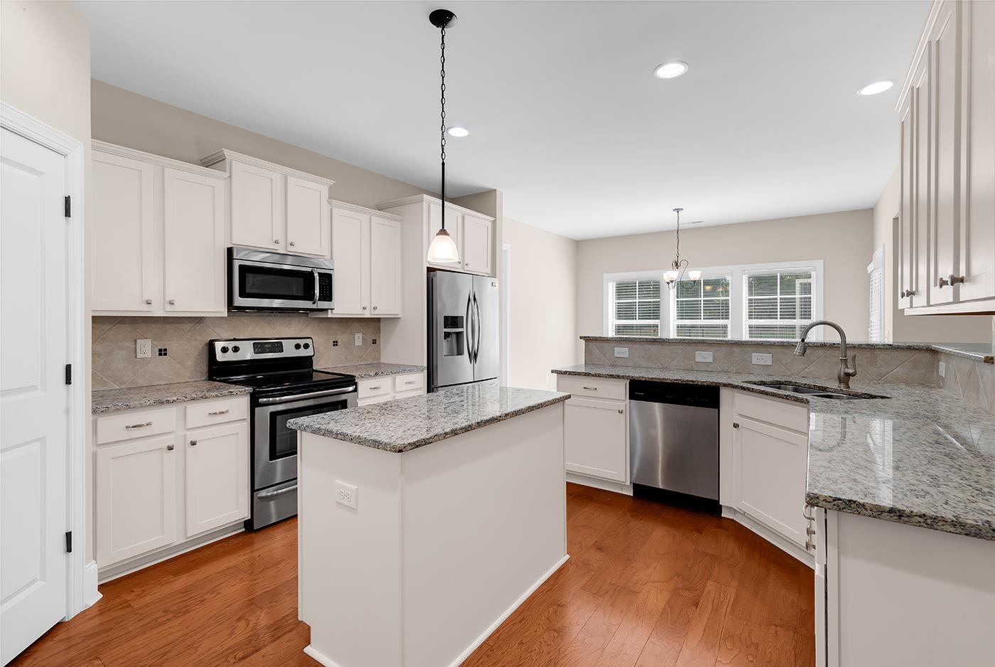 400 San Benito Ct. Property Photo 23