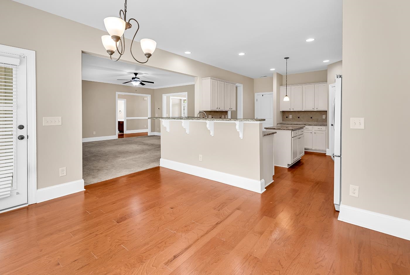 400 San Benito Ct. Property Photo 26