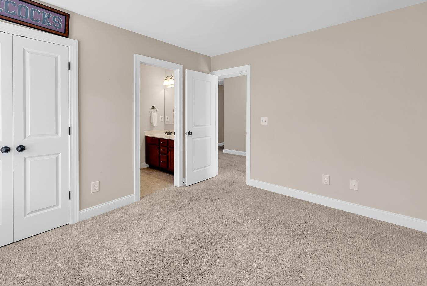 400 San Benito Ct. Property Photo 32