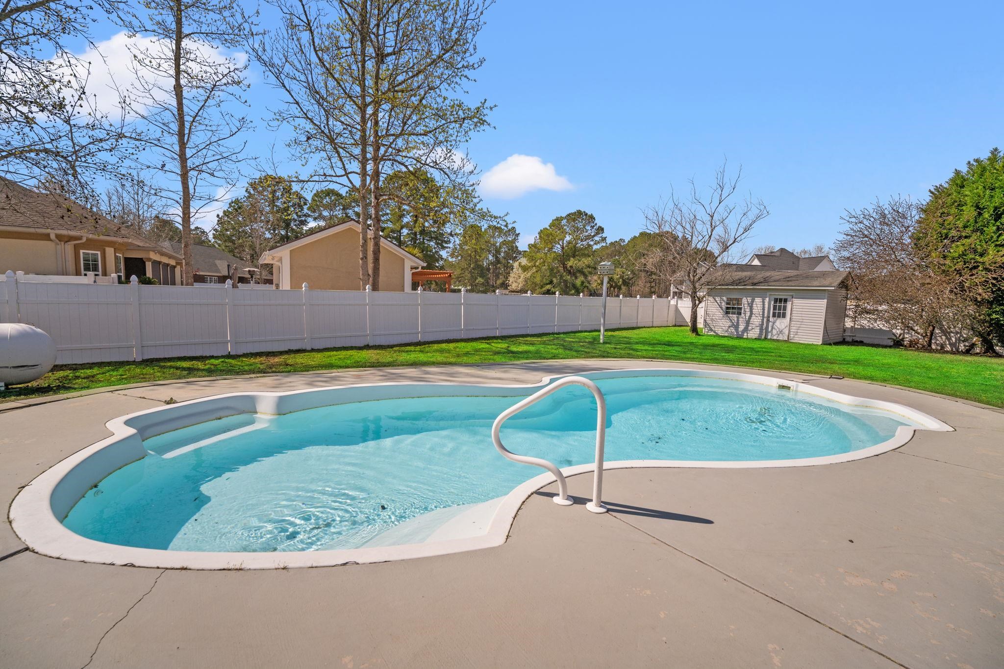 261 Ashepoo Creek Dr. Property Photo 42