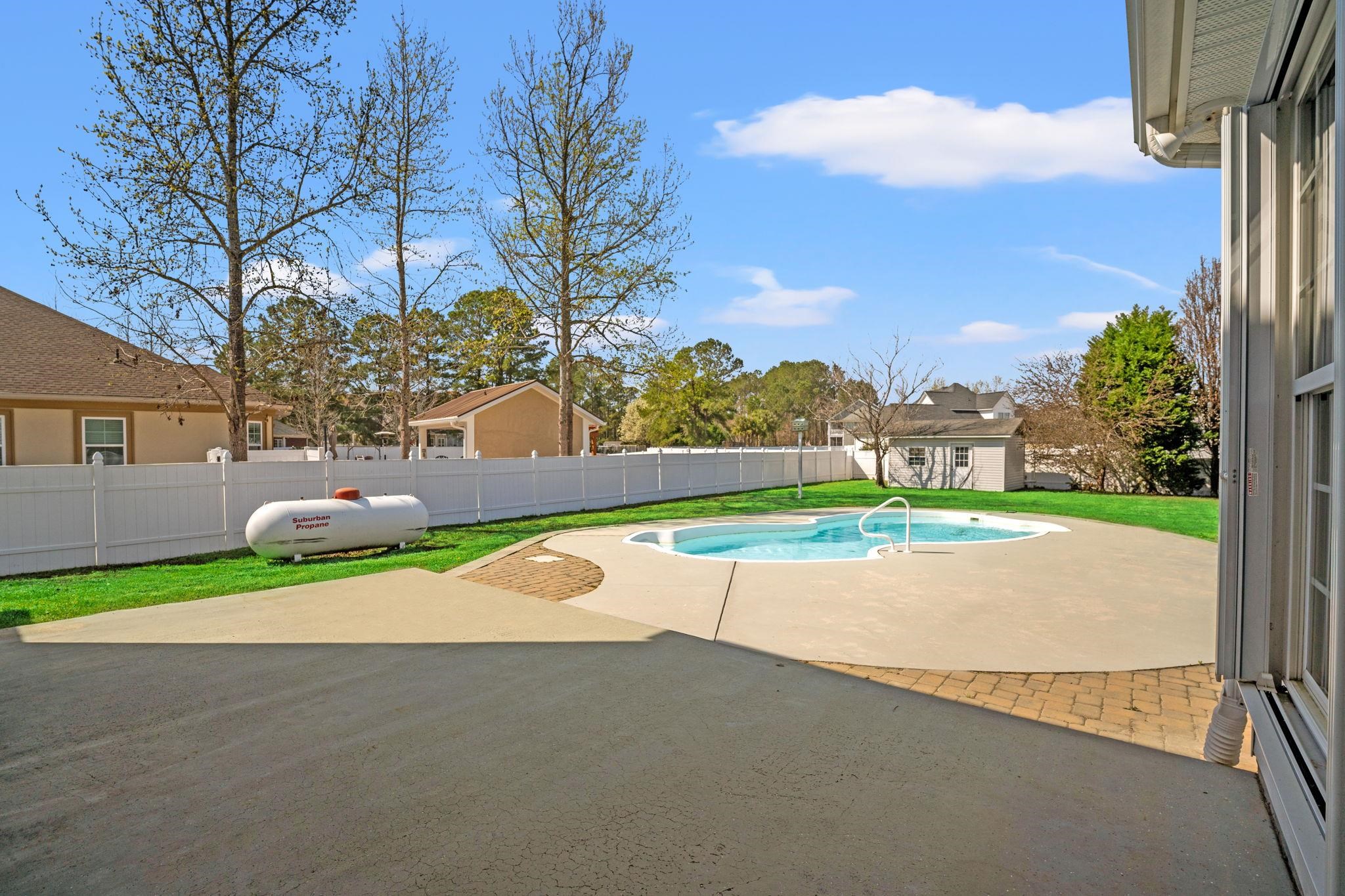 261 Ashepoo Creek Dr. Property Photo 43