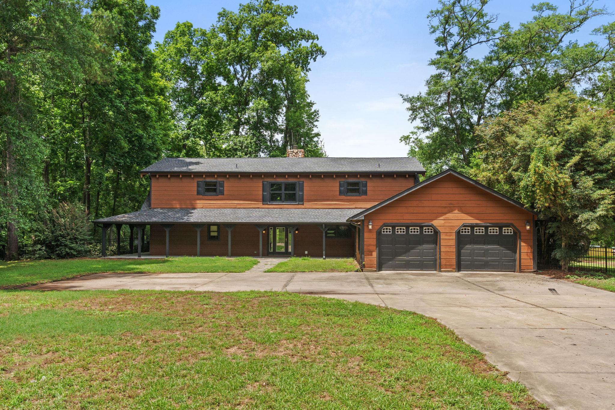 3083 Wildhorse Dr. Property Photo 2