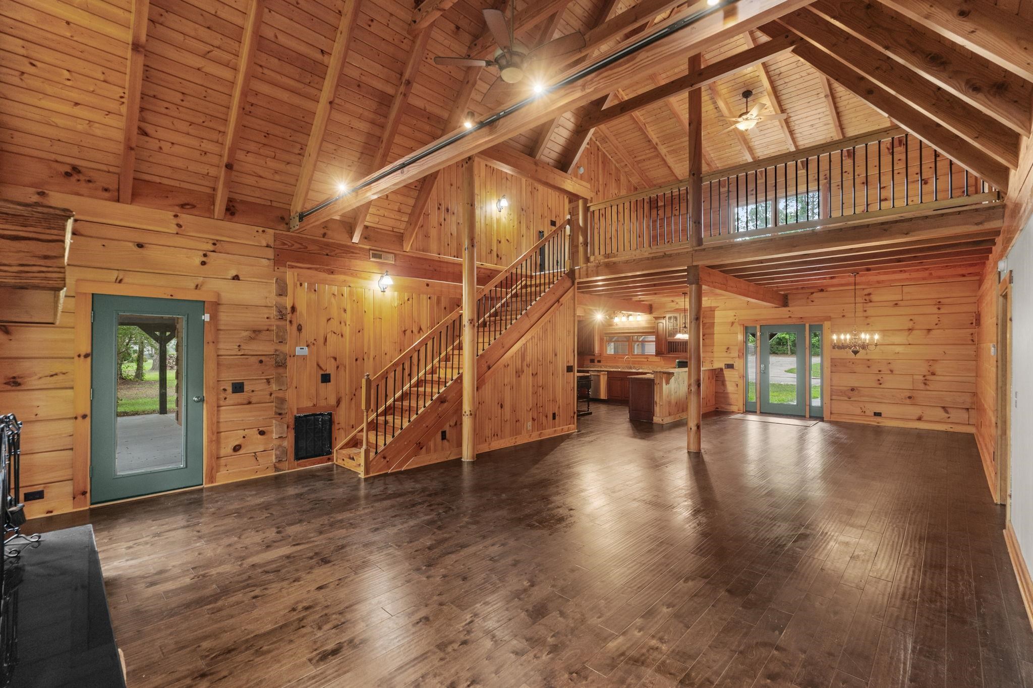 3083 Wildhorse Dr. Property Photo 9