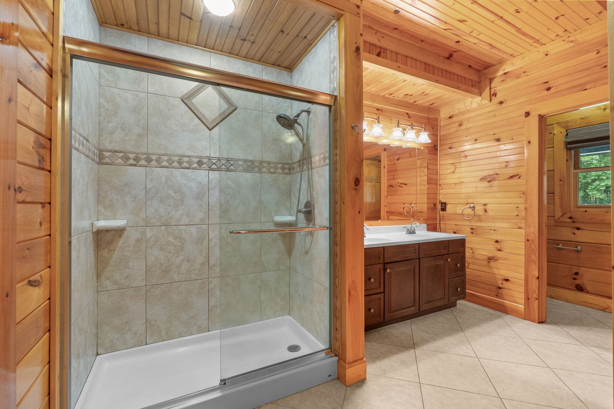 3083 Wildhorse Dr. Property Photo 27