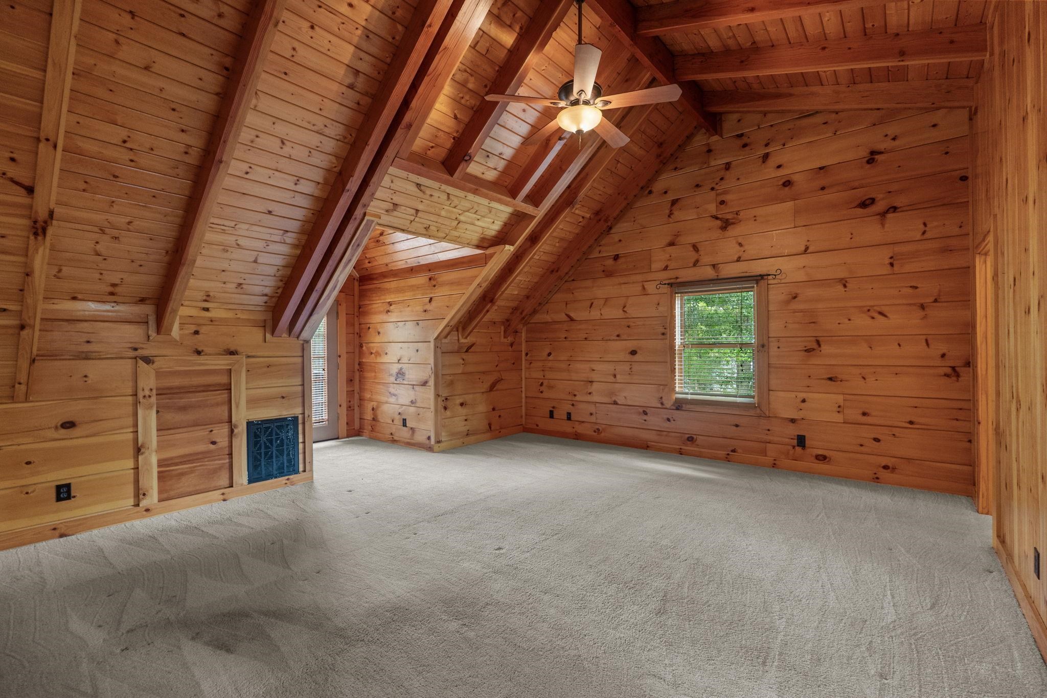 3083 Wildhorse Dr. Property Photo 40