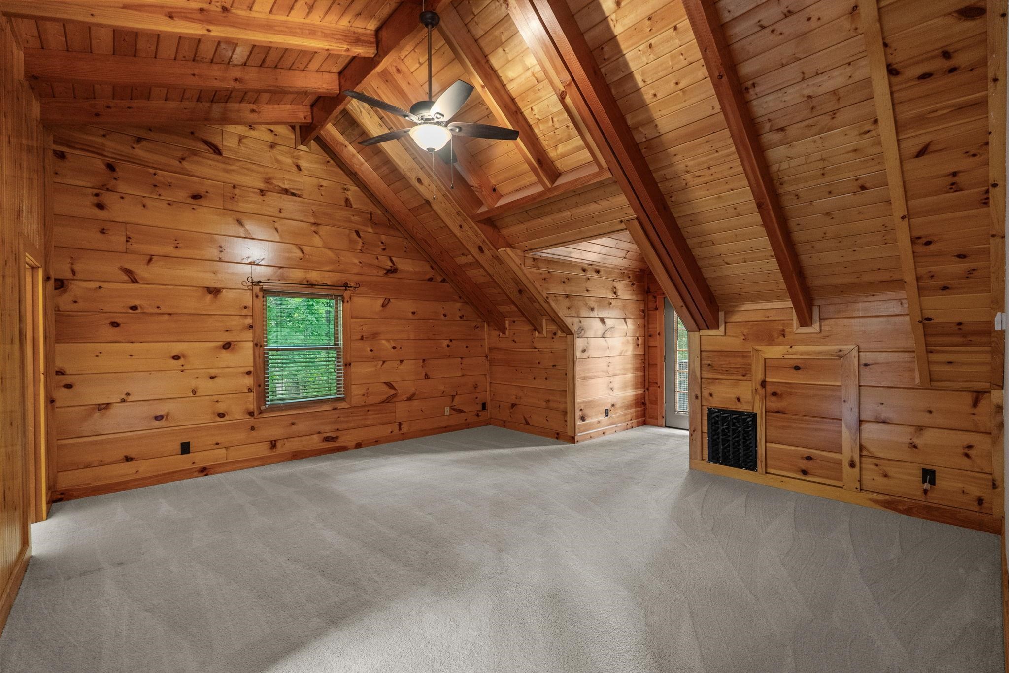 3083 Wildhorse Dr. Property Photo 48