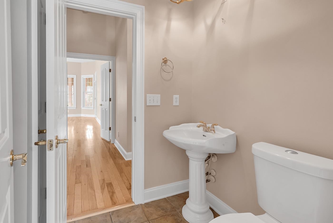 5606 Leatherleaf Dr. Property Photo 13