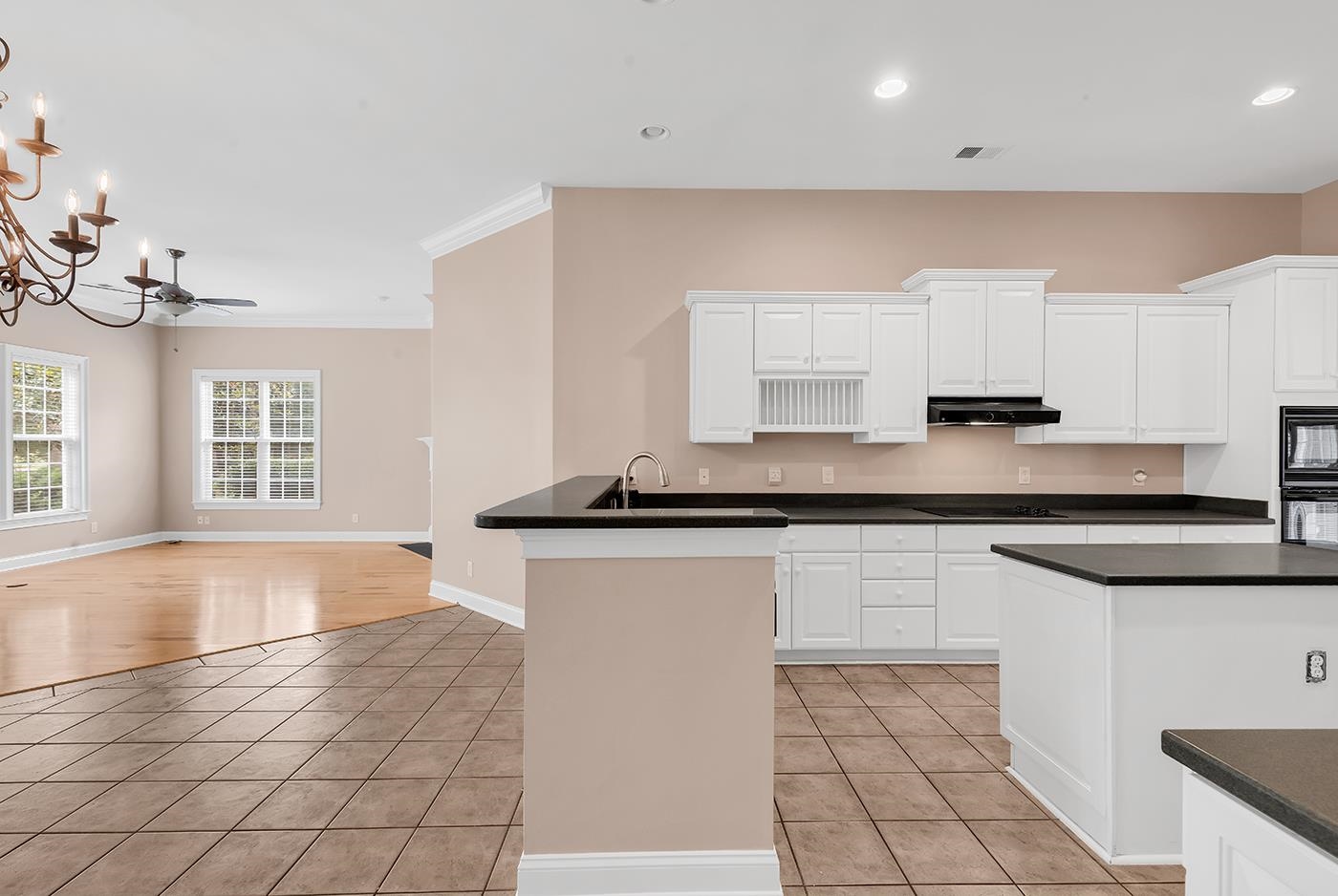 5606 Leatherleaf Dr. Property Photo 29
