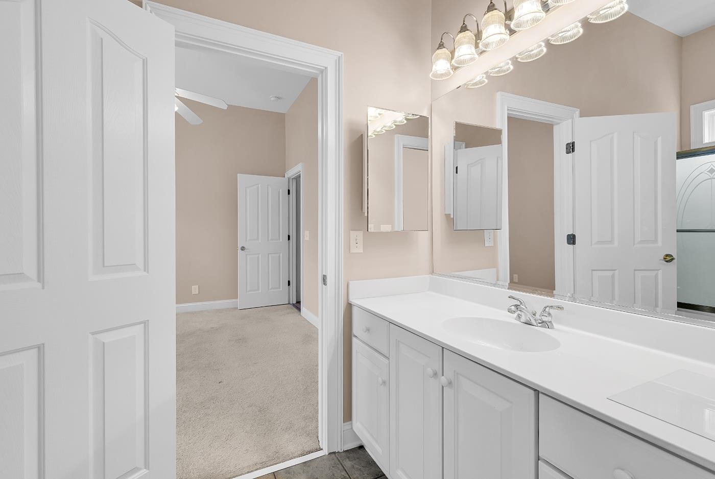 5606 Leatherleaf Dr. Property Photo 46