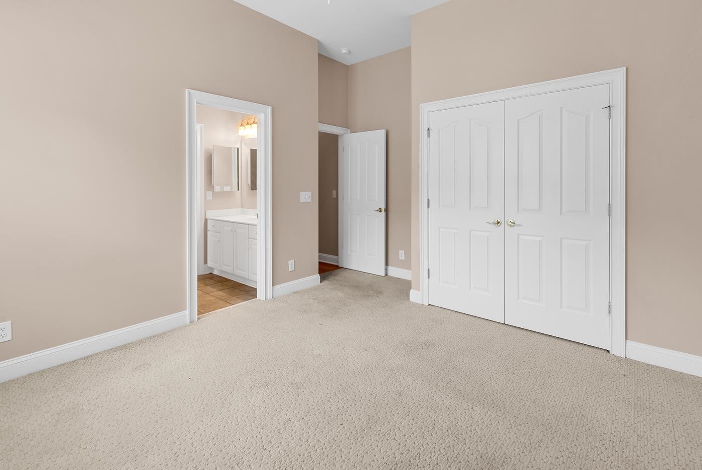 5606 Leatherleaf Dr. Property Photo 49