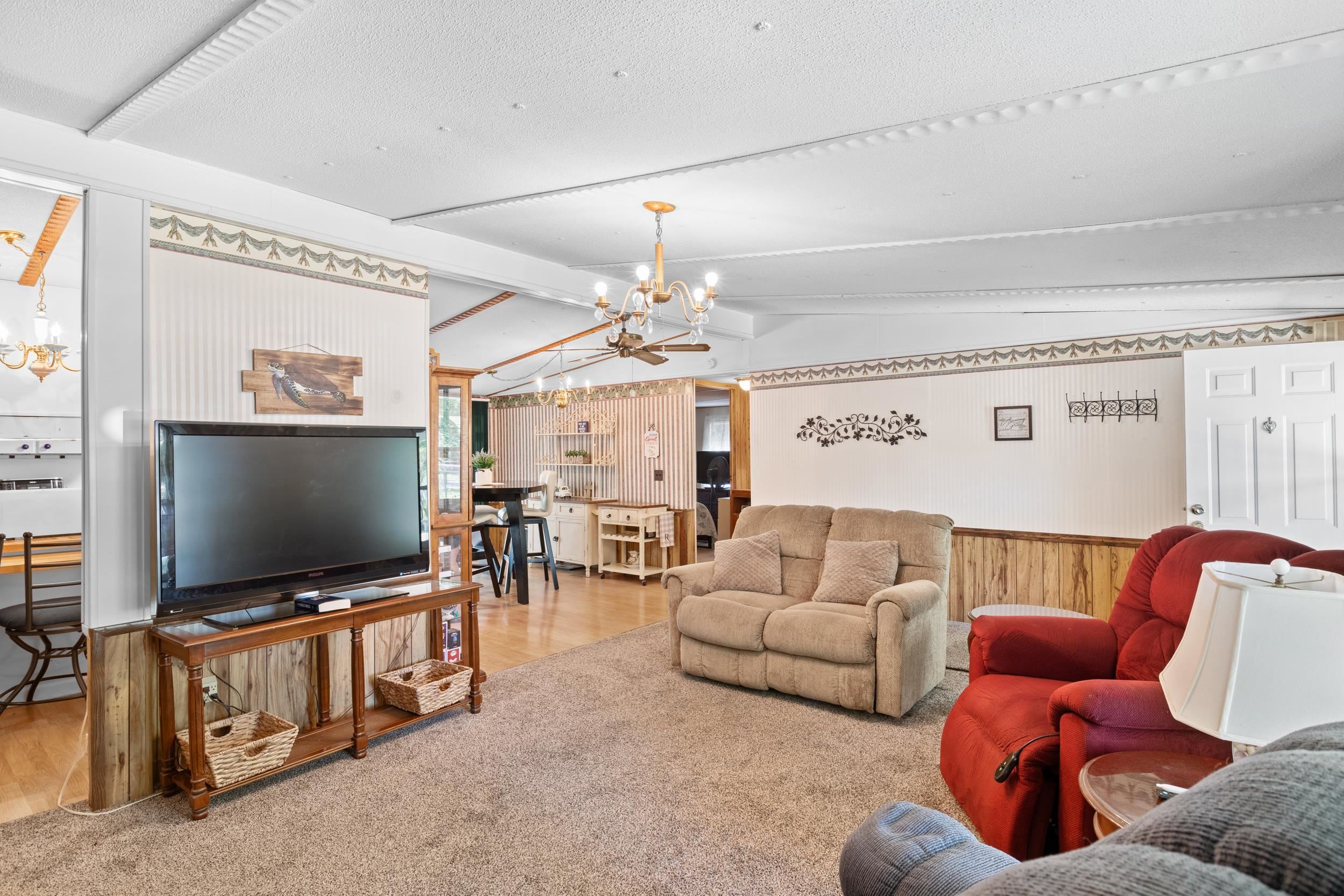 563 Plum Ct. Property Photo 19