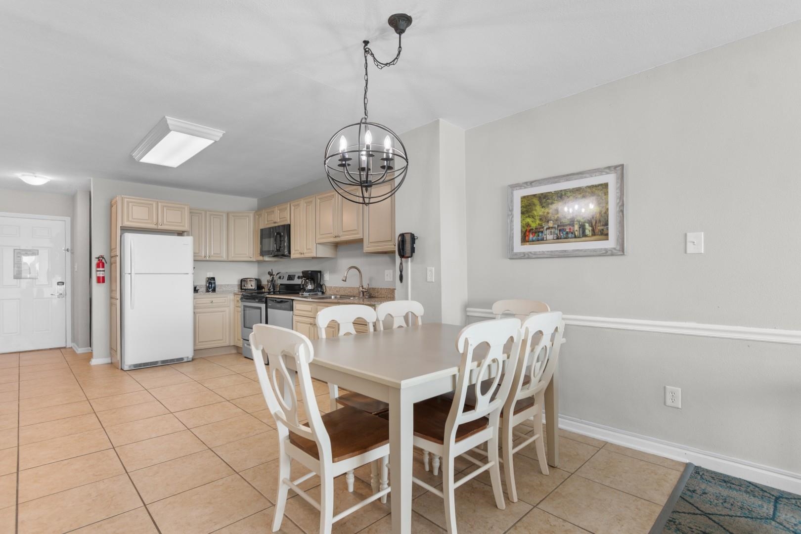 1011 S Ocean Blvd. Property Photo 8