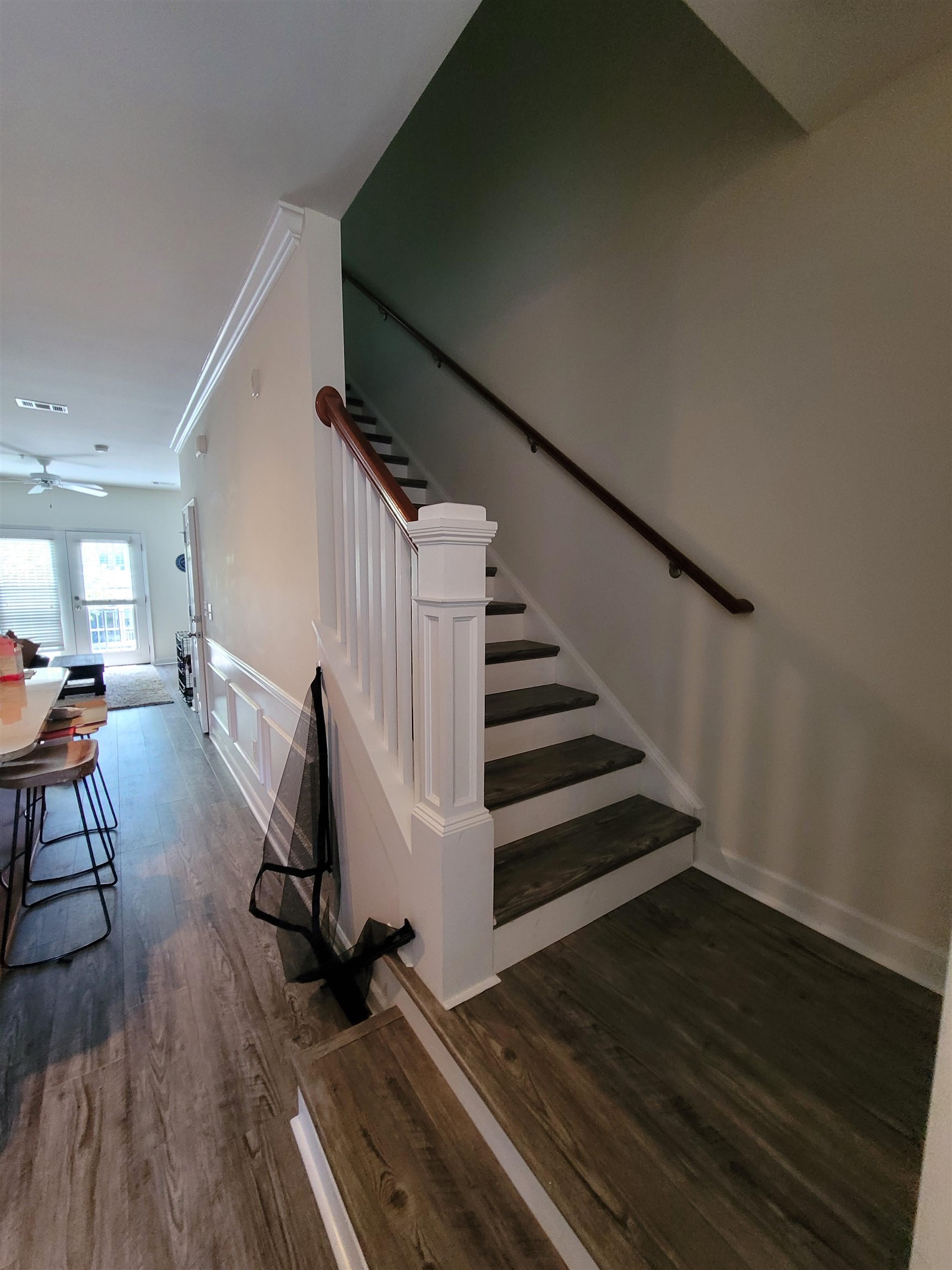 926 Price Ln. Property Photo 10