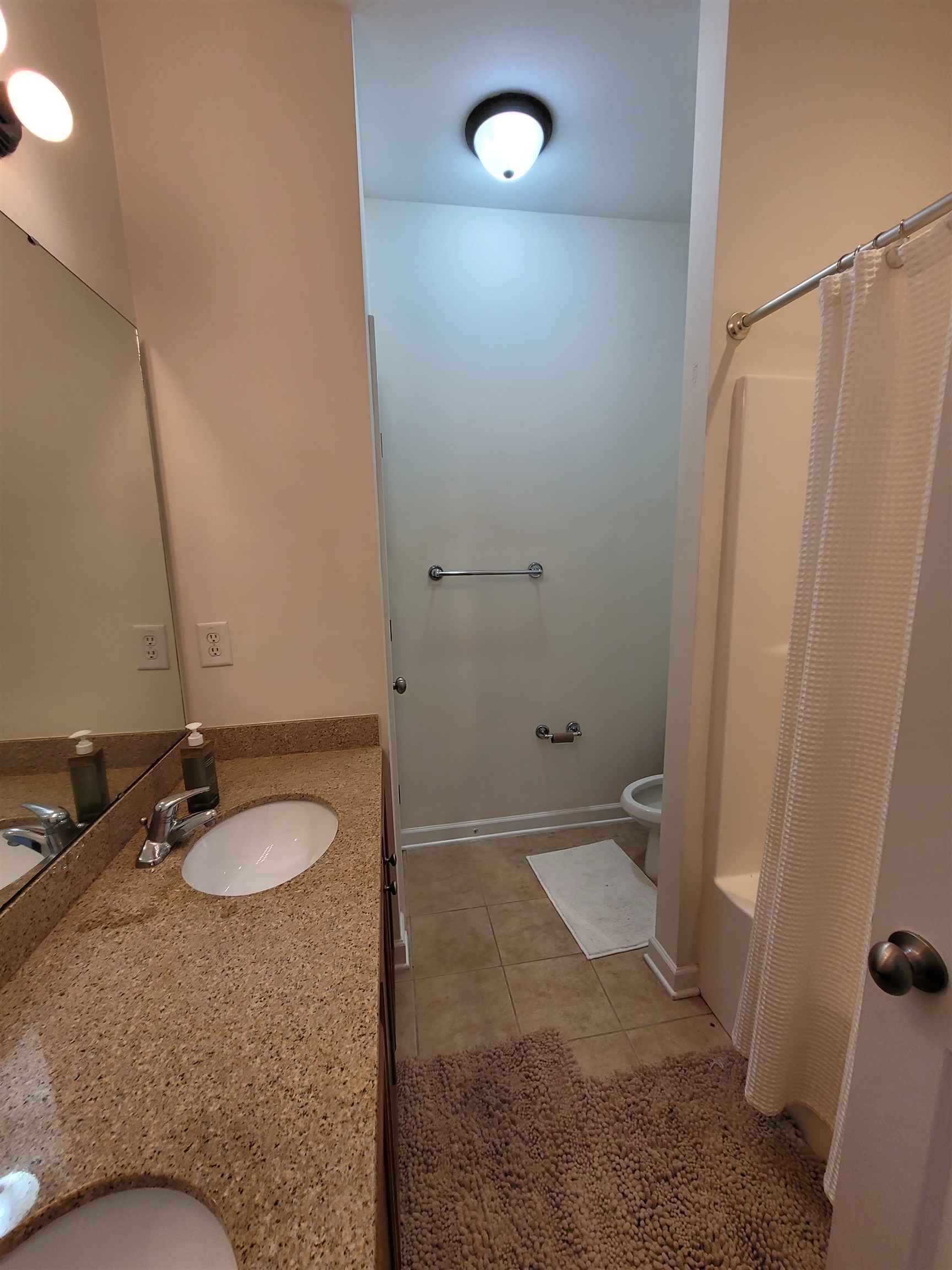 926 Price Ln. Property Photo 12