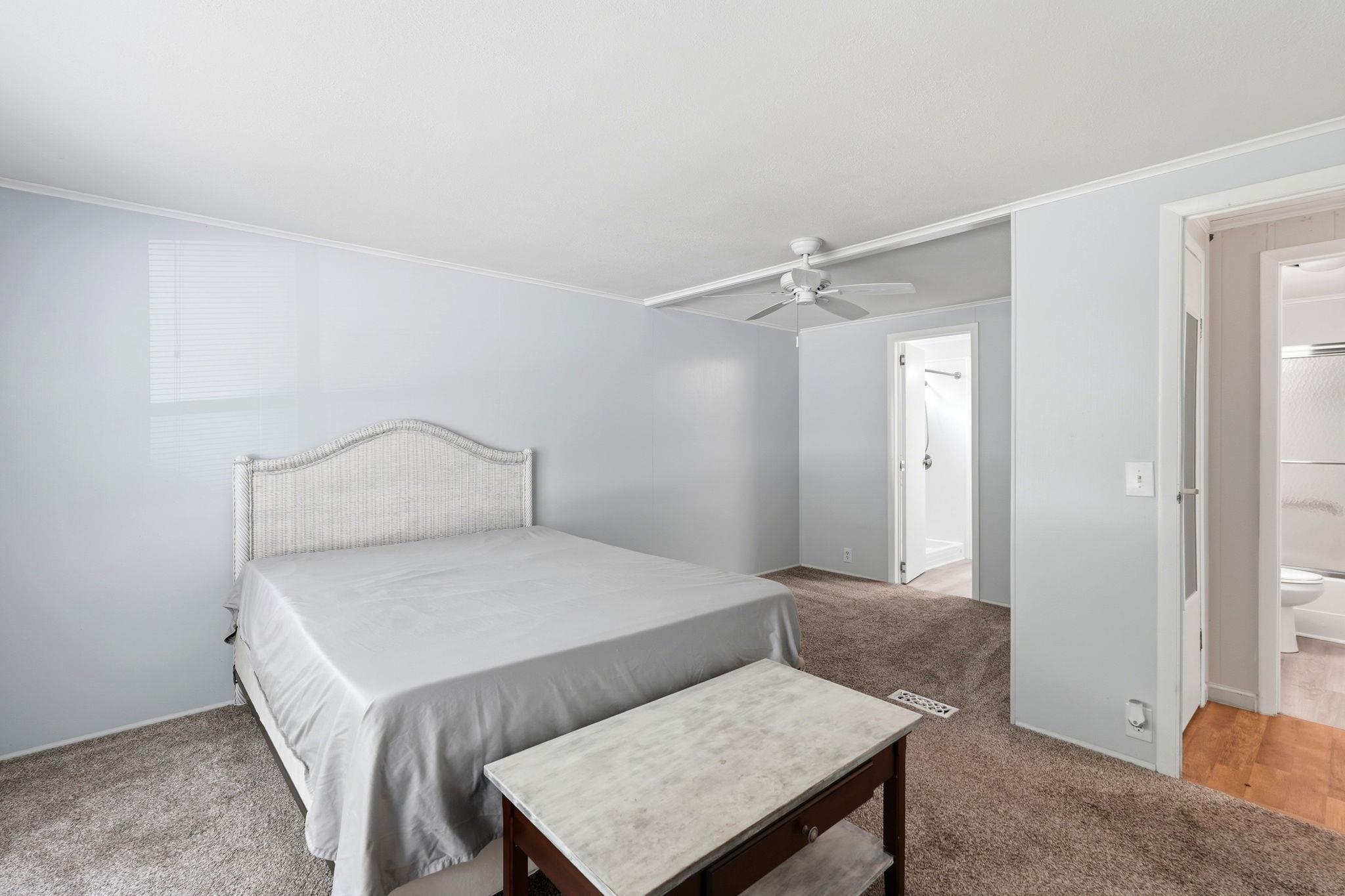 732 Raleigh Trail Property Photo 11